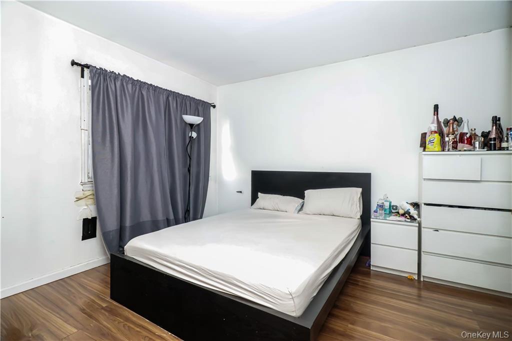 Single Family Thomas S Boyland Brooklyn, NY 11212, MLS-933995-8