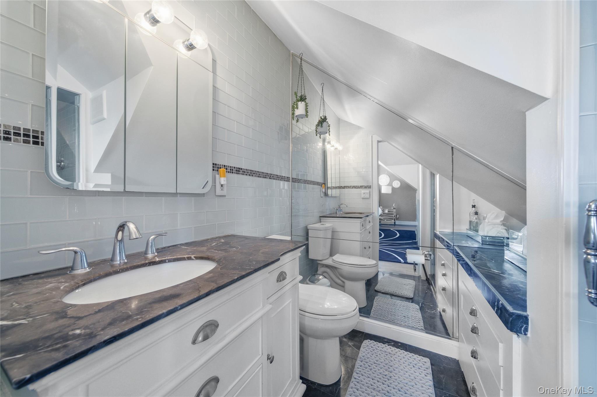 Single Family Bayside Suffolk County, NY 11701, MLS-933996-22