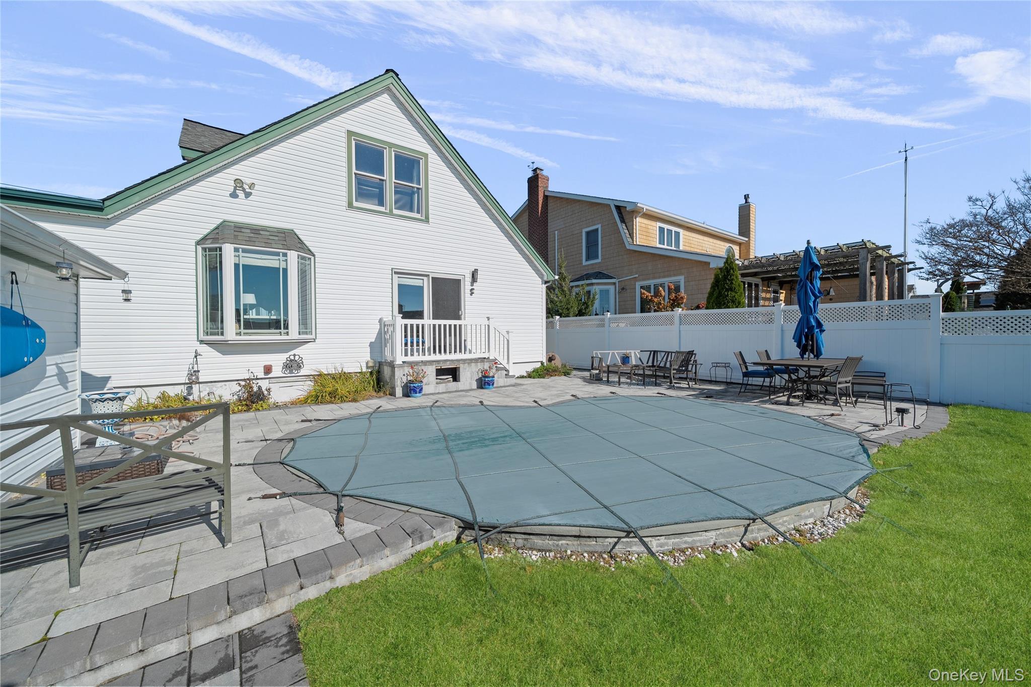 Single Family Bayside Suffolk County, NY 11701, MLS-933996-32