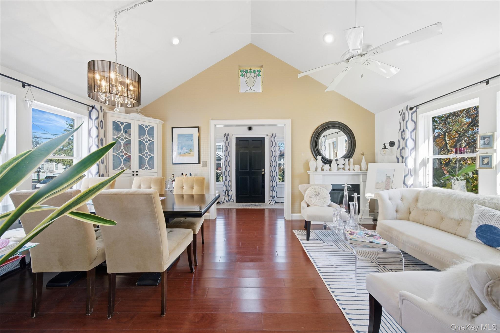 Single Family Bayside Suffolk County, NY 11701, MLS-933996-4