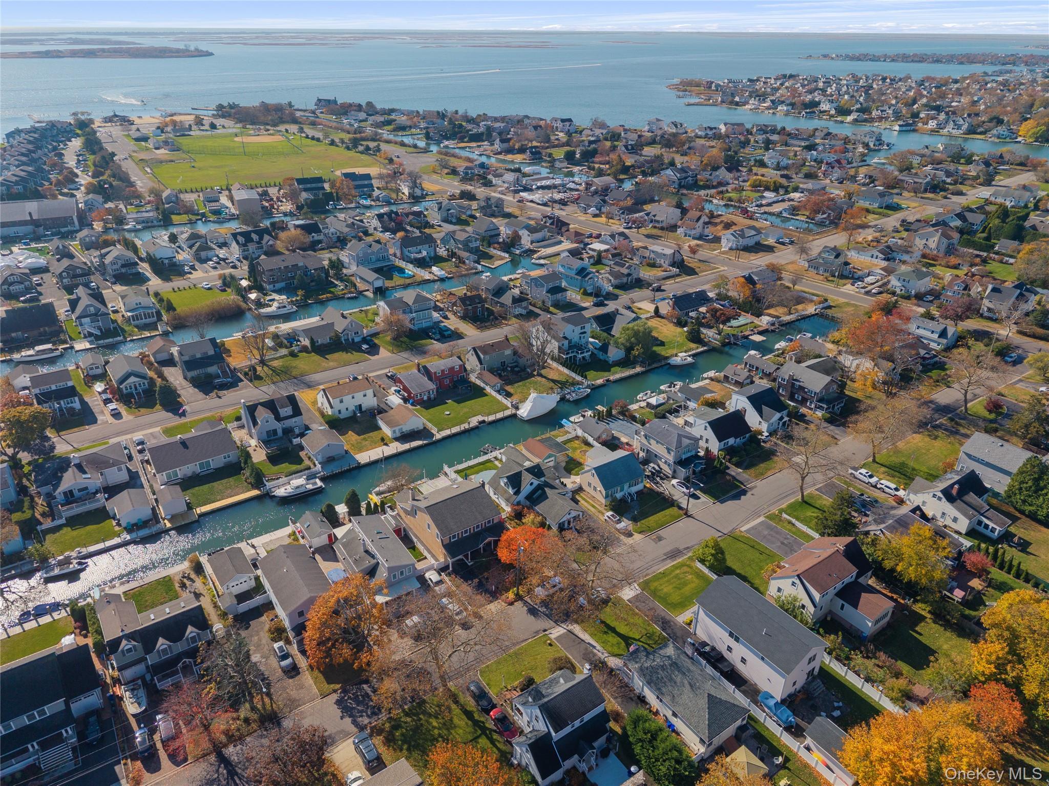 Single Family Bayside  Suffolk County, NY 11701, MLS-933996-42