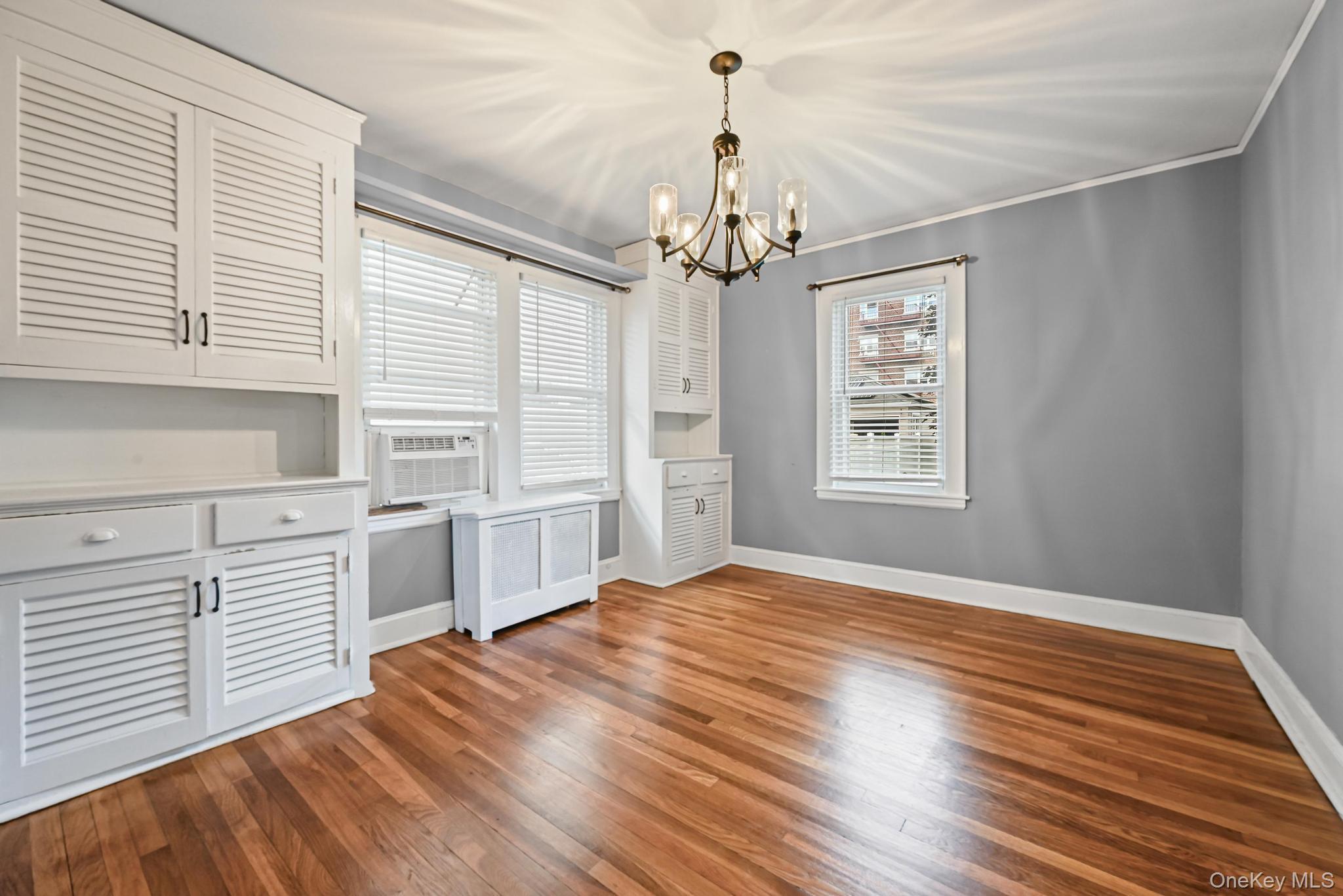 Single Family Temple  Nassau County, NY 11596, MLS-934008-10