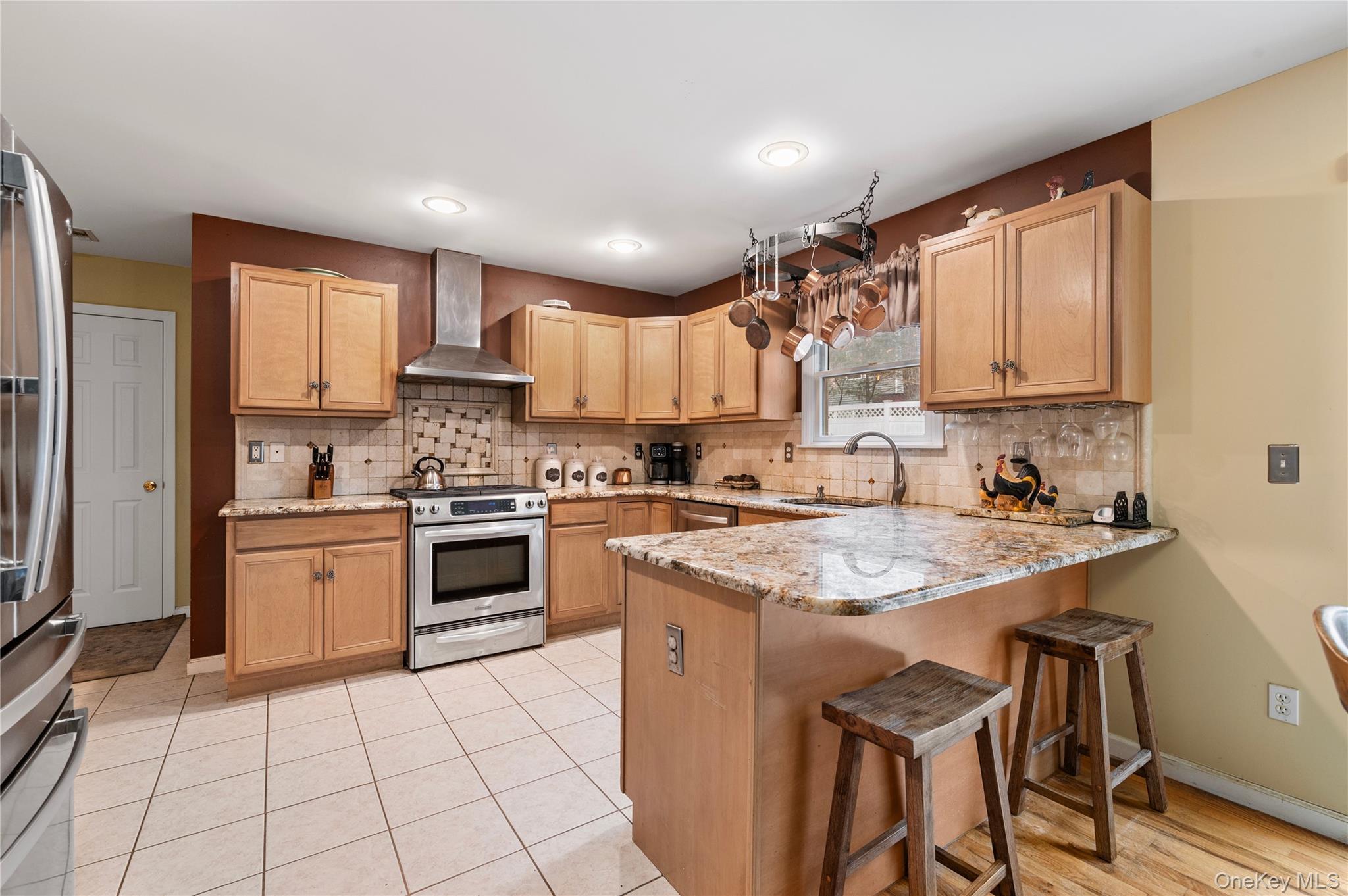 Single Family 15th Suffolk County, NY 11792, MLS-934021-11