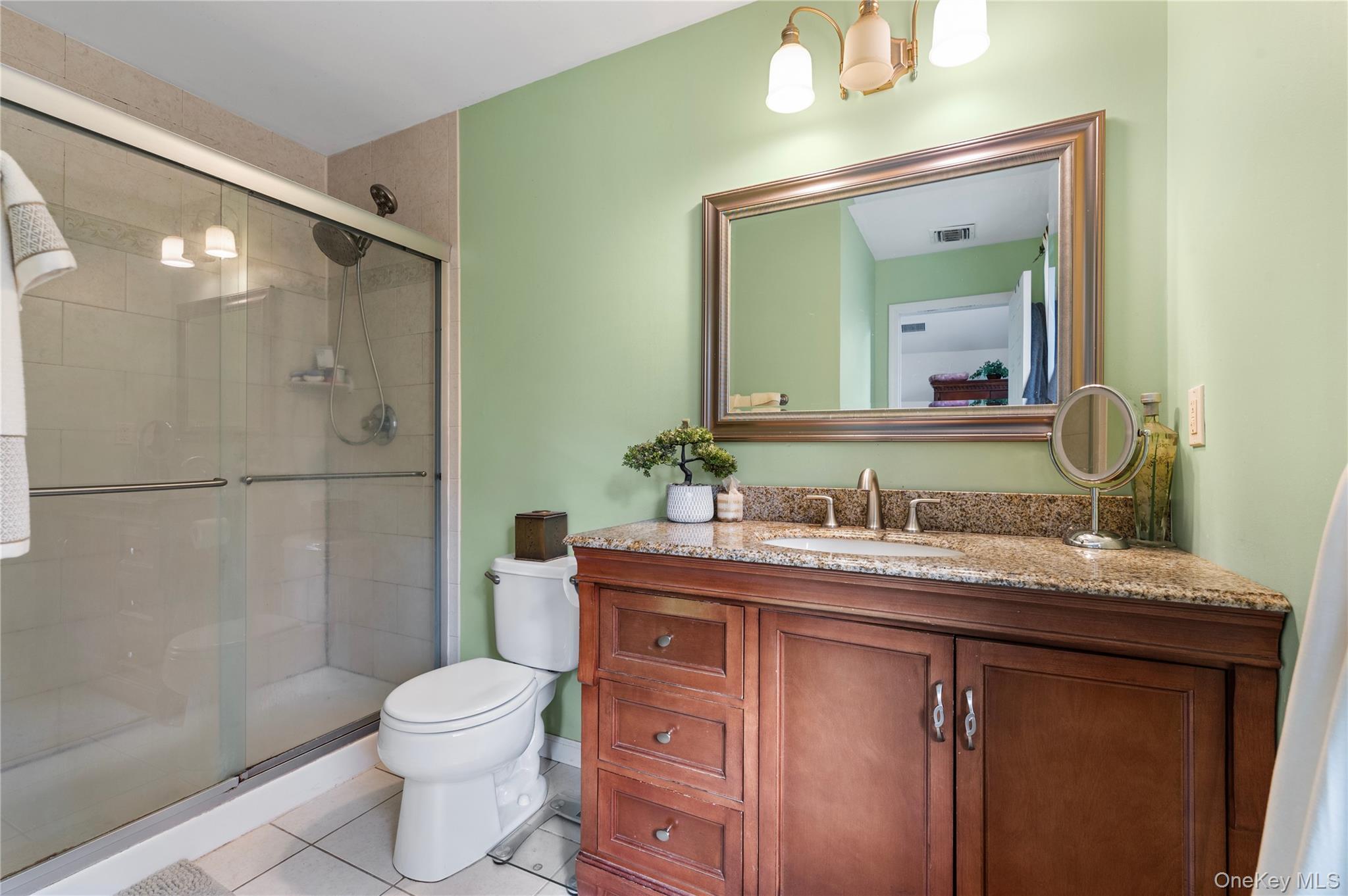 Single Family 15th Suffolk County, NY 11792, MLS-934021-24