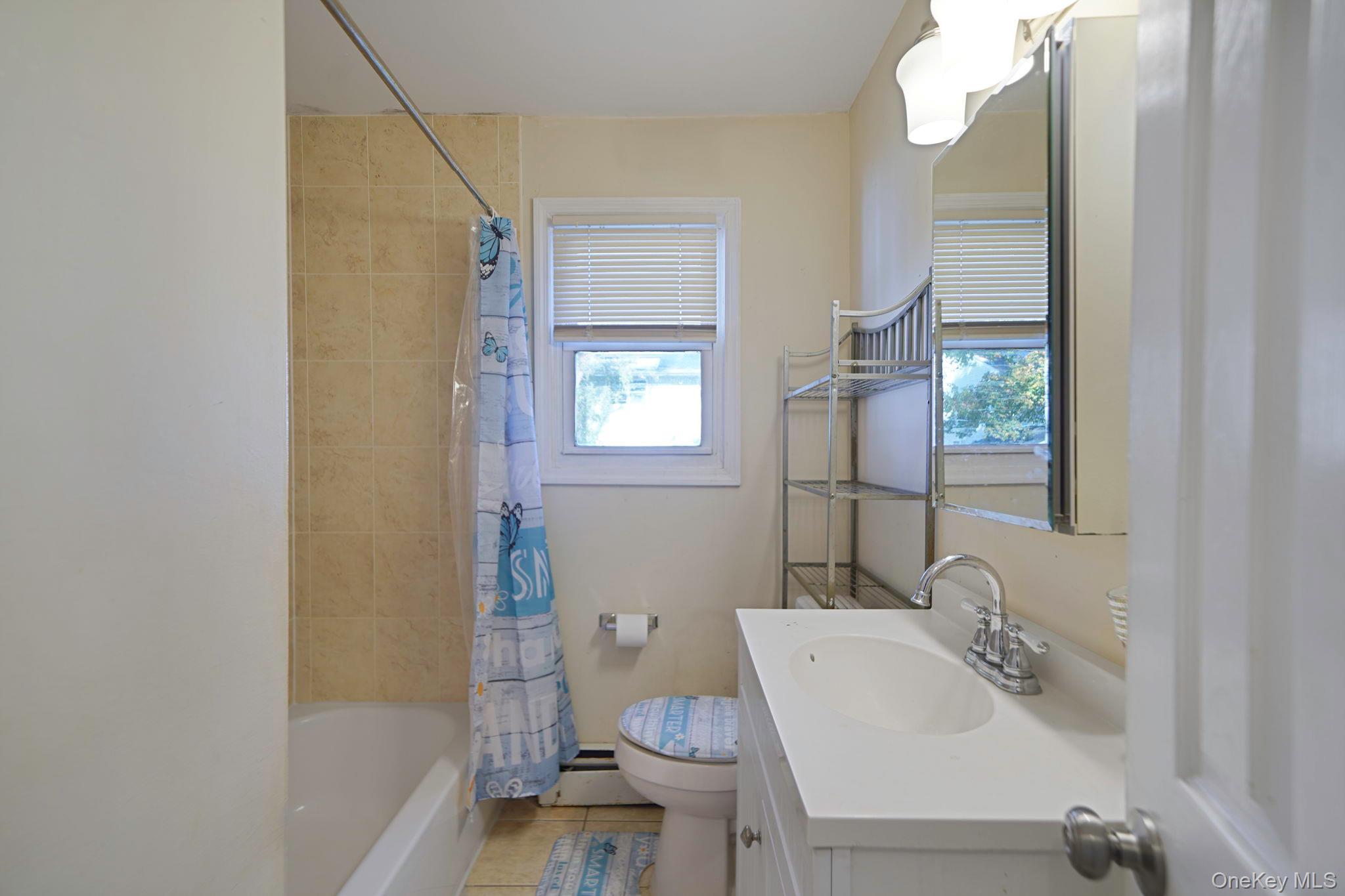 Single Family Nevada  Suffolk County, NY 11704, MLS-934025-8