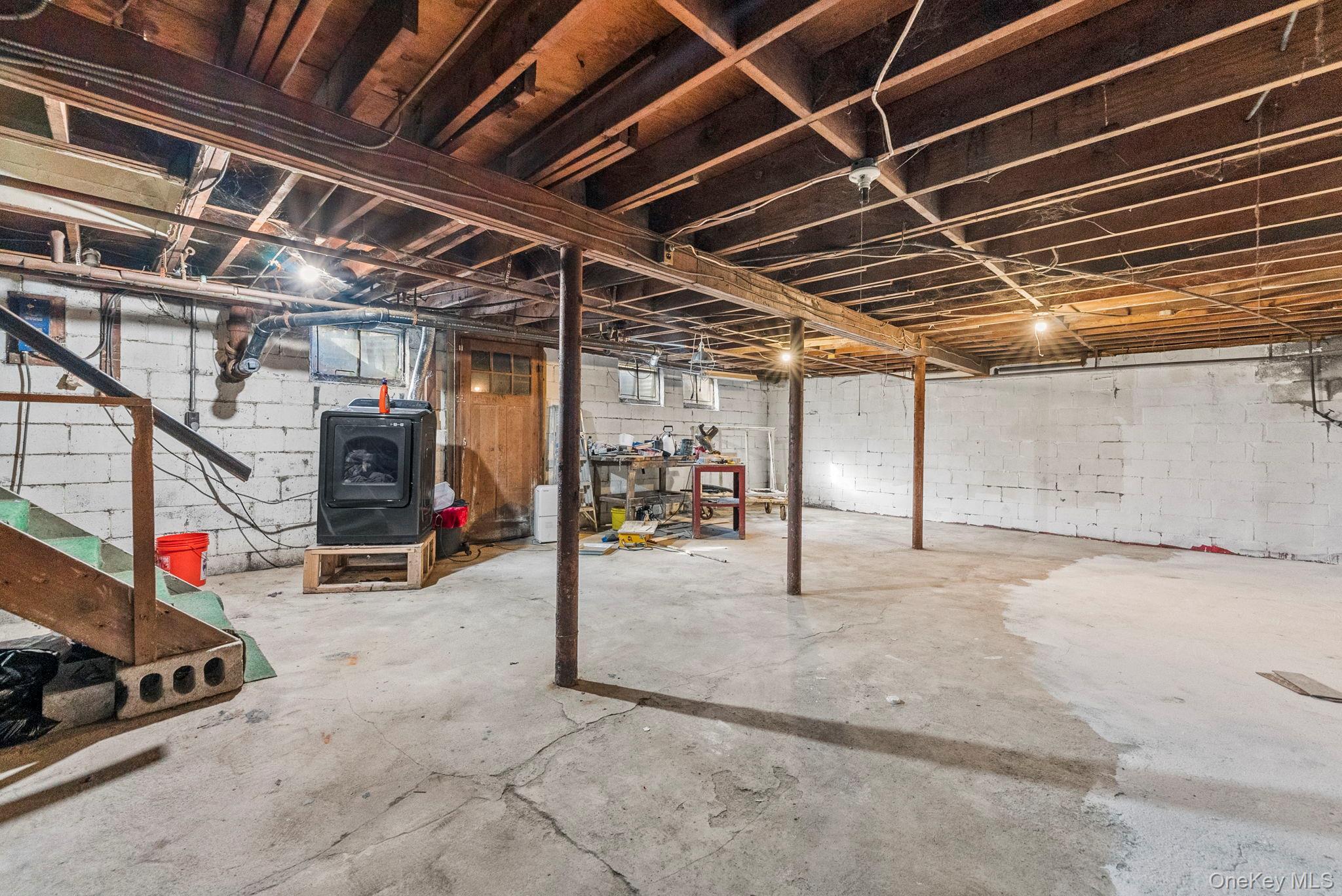 Single Family Baker Dutchess County, NY 12533, MLS-934028-35