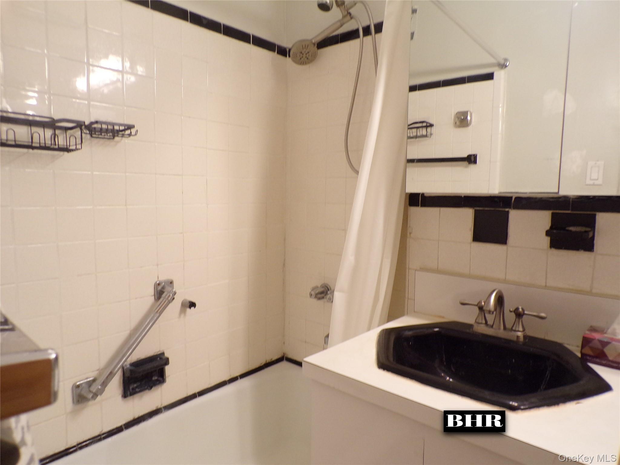 Coop Gerritsen  Brooklyn, NY 11229, MLS-934032-12