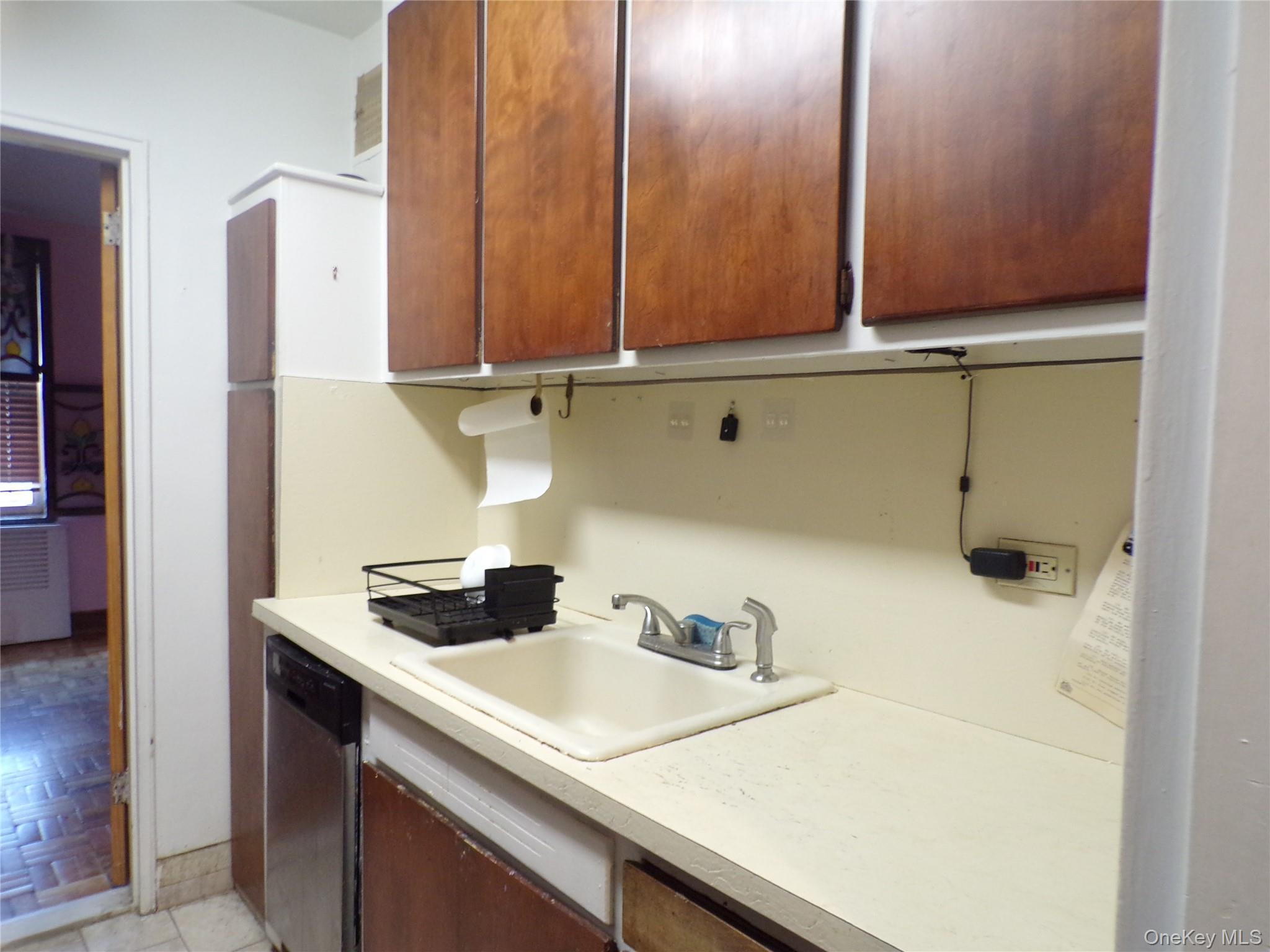 Coop Gerritsen  Brooklyn, NY 11229, MLS-934032-3