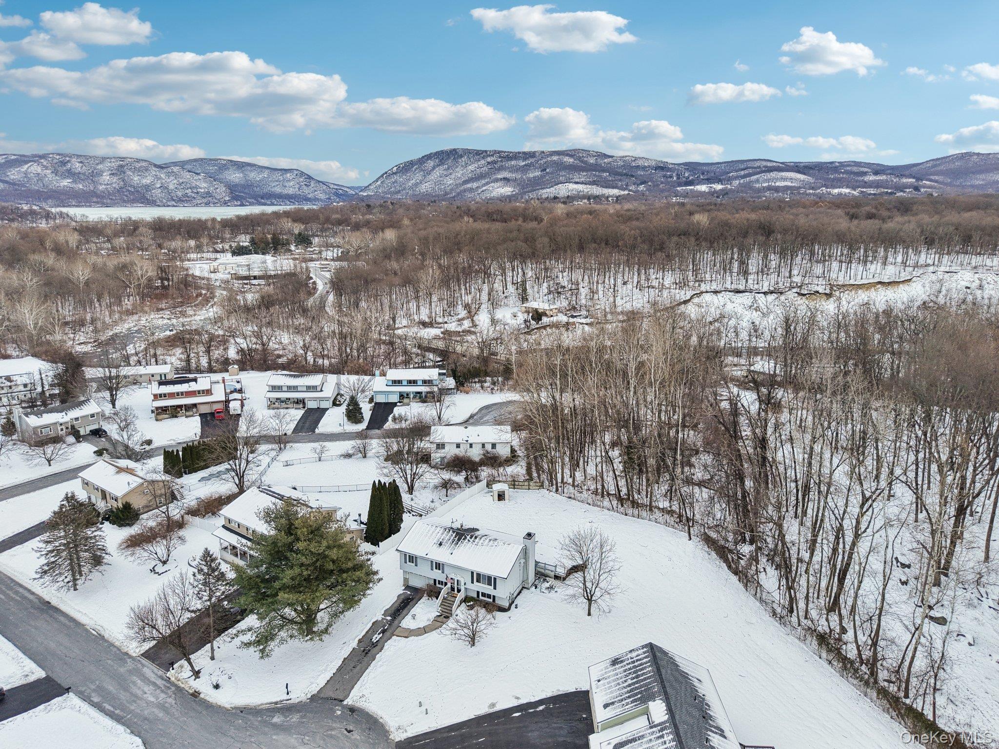 Single Family Shaker  Orange County, NY 12553, MLS-934043-34