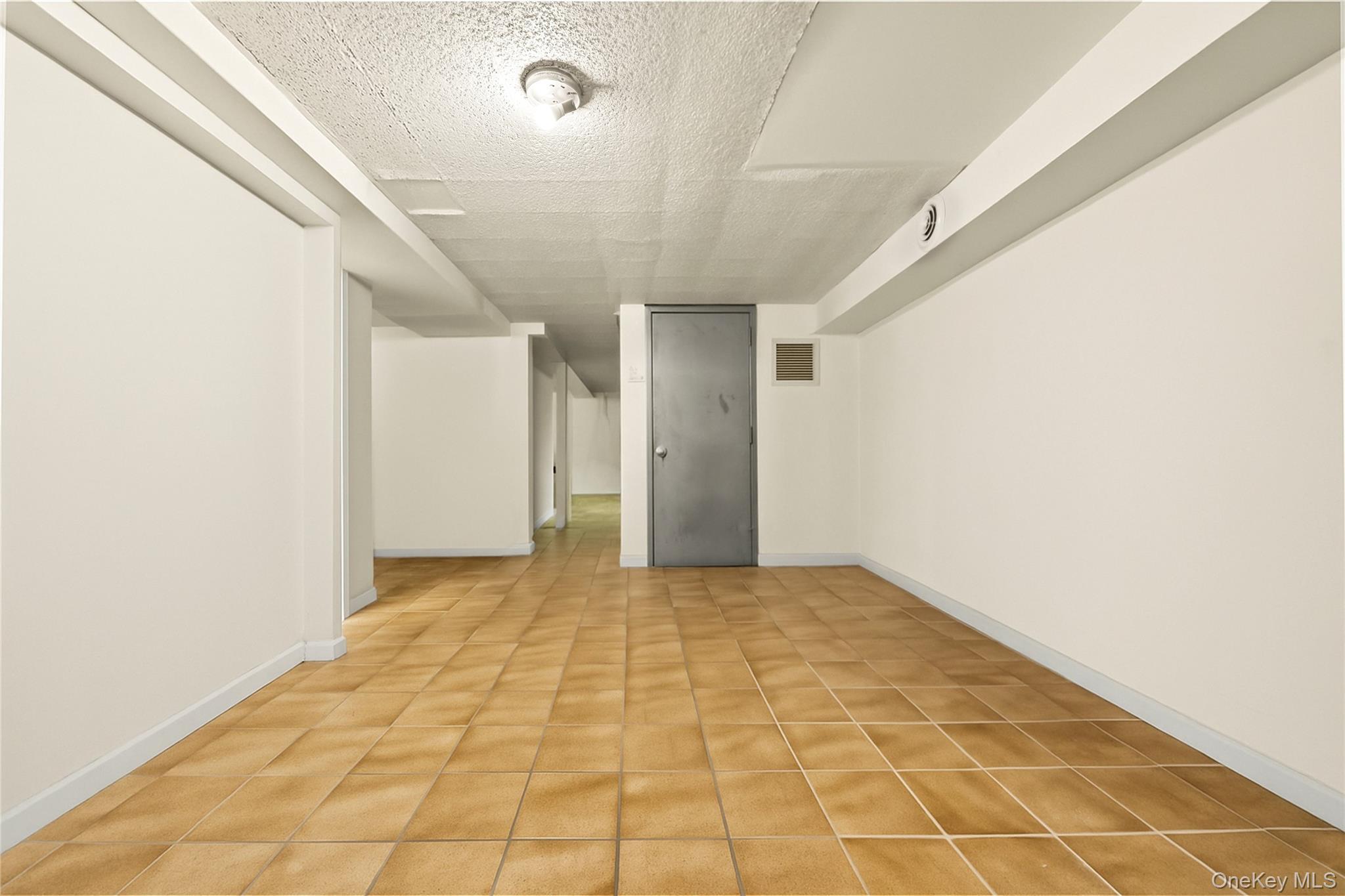 Single Family 164th  Queens, NY 11358, MLS-934054-27