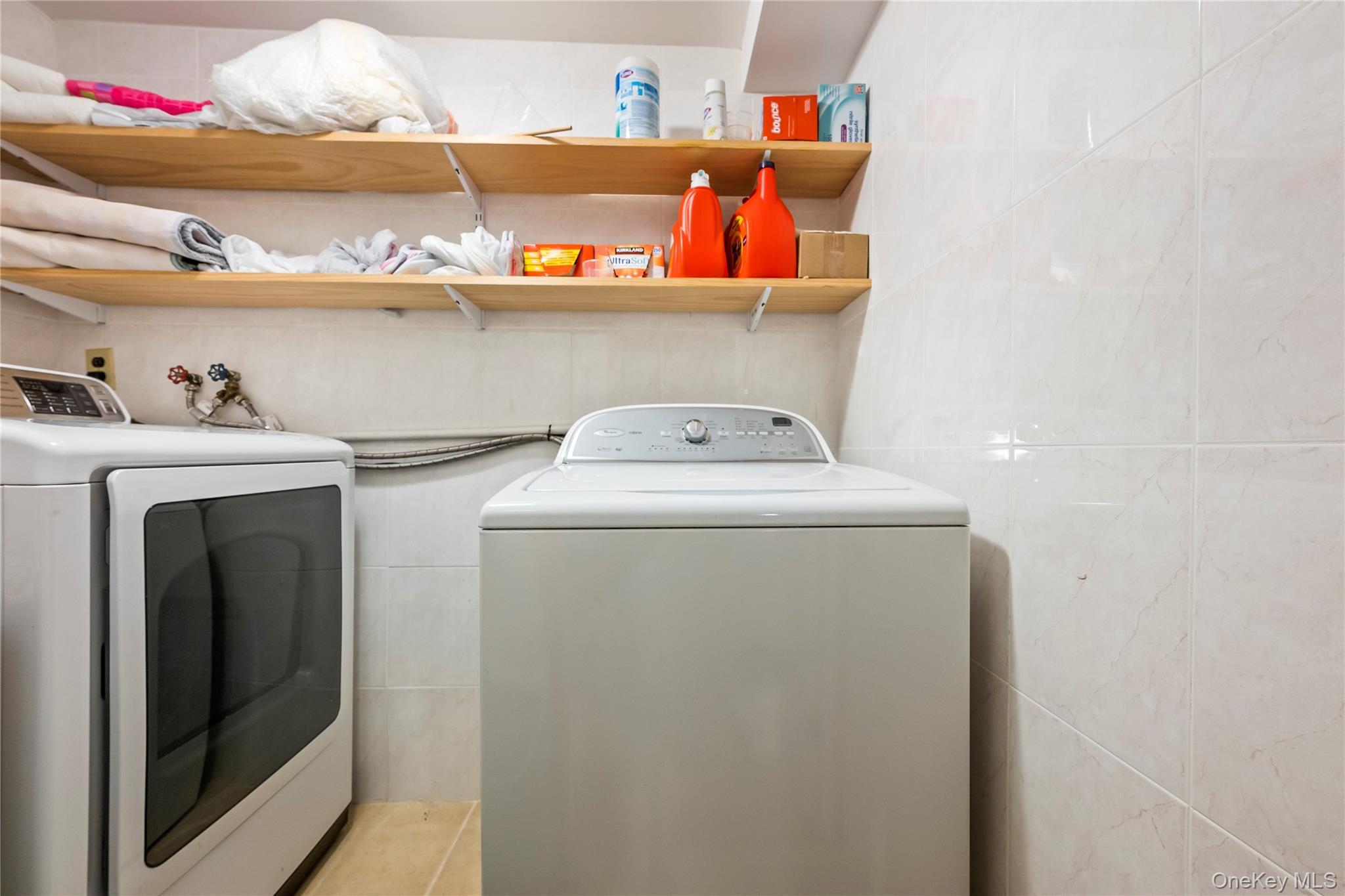 Single Family 164th  Queens, NY 11358, MLS-934054-34