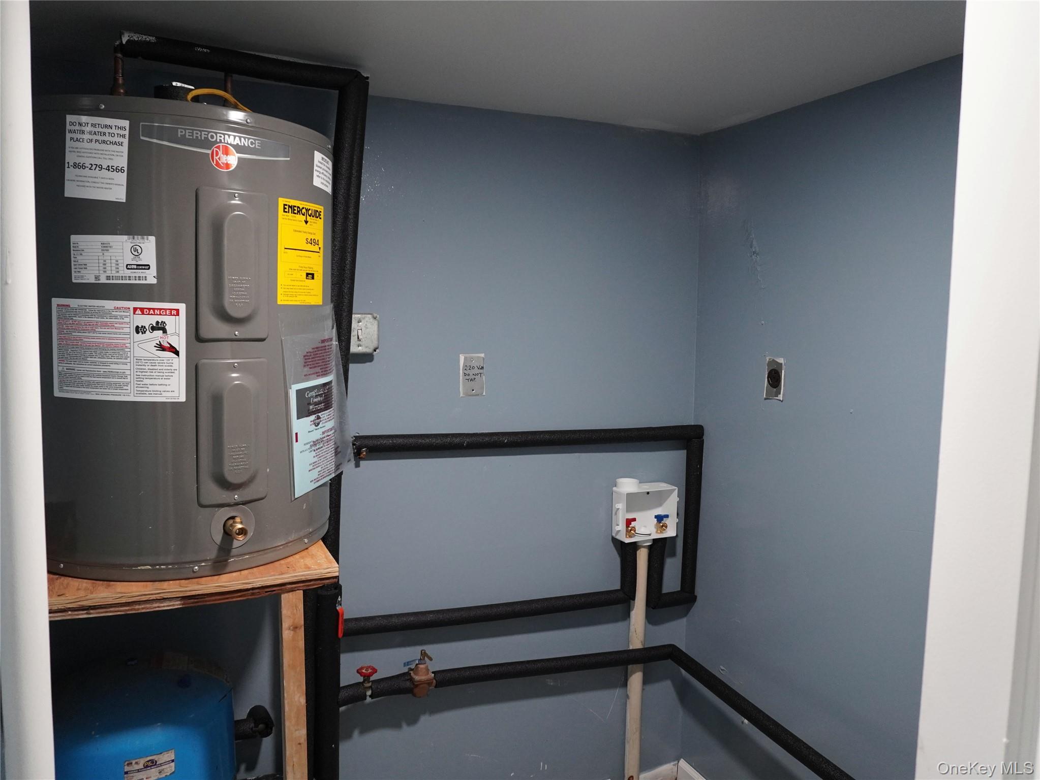 Single Family Wolf Lake  Sullivan County, NY 12775, MLS-934063-12