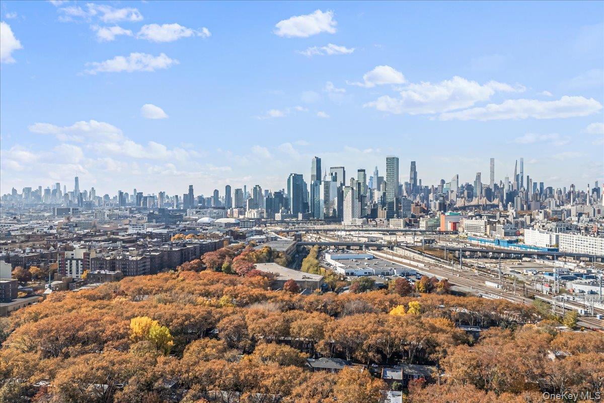 Single Family 48th  Queens, NY 11104, MLS-934088-2