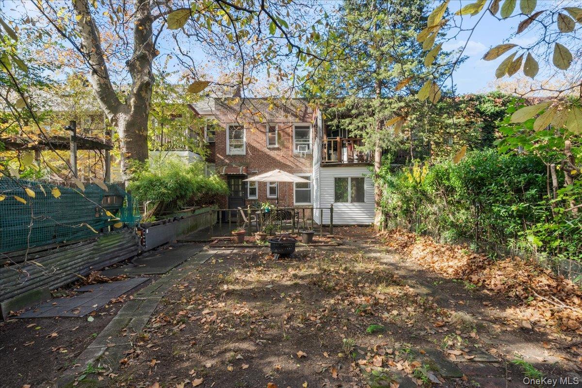 Single Family 48th  Queens, NY 11104, MLS-934088-22