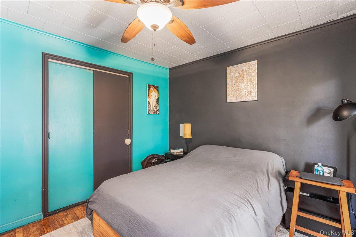 Single Family 48th  Queens, NY 11104, MLS-934088-29