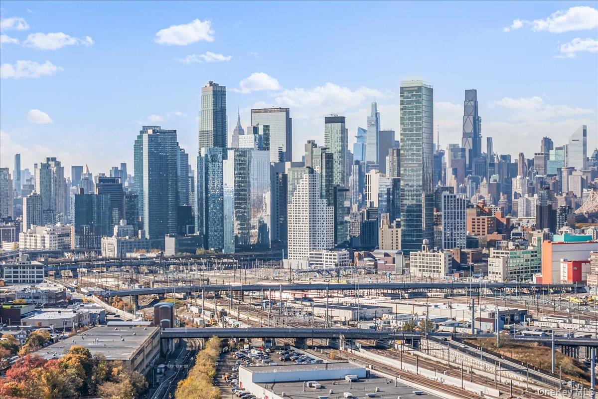 Single Family 48th  Queens, NY 11104, MLS-934088-3