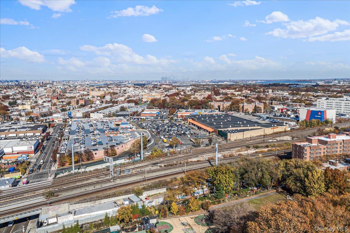 Single Family 48th  Queens, NY 11104, MLS-934088-5