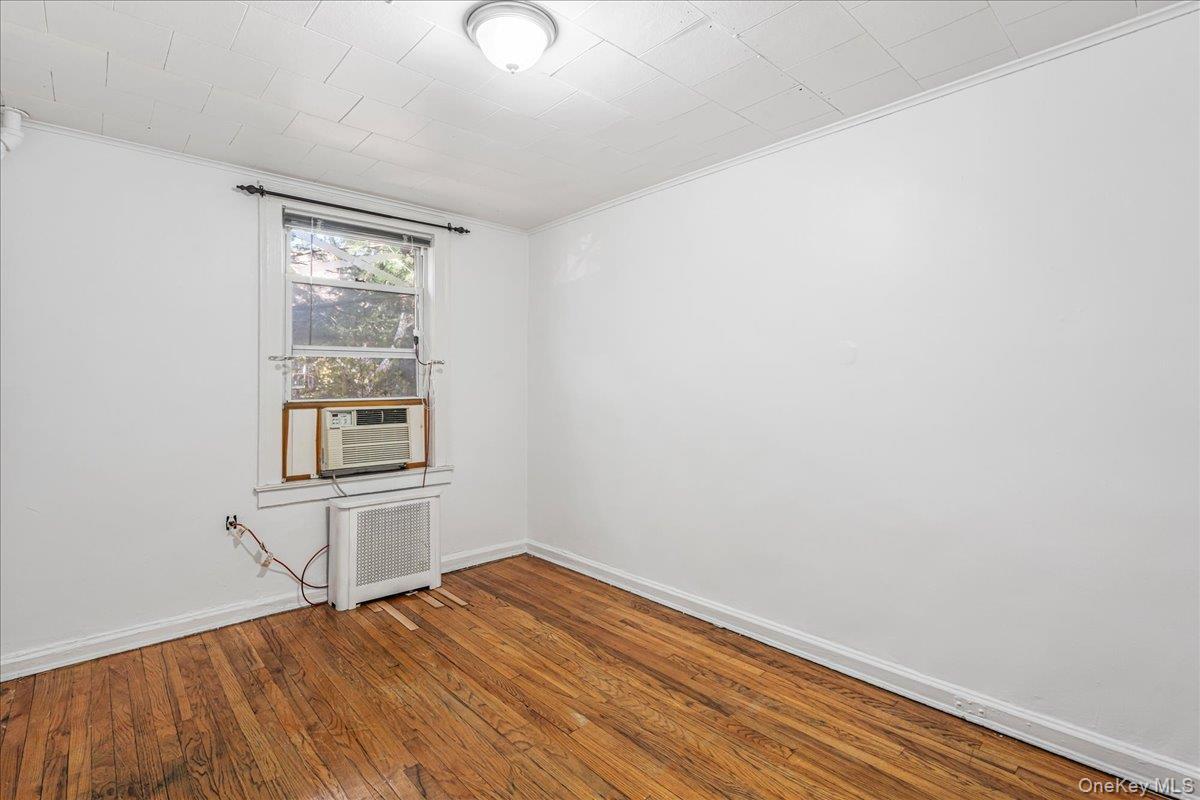 Single Family 48th  Queens, NY 11104, MLS-934088-9