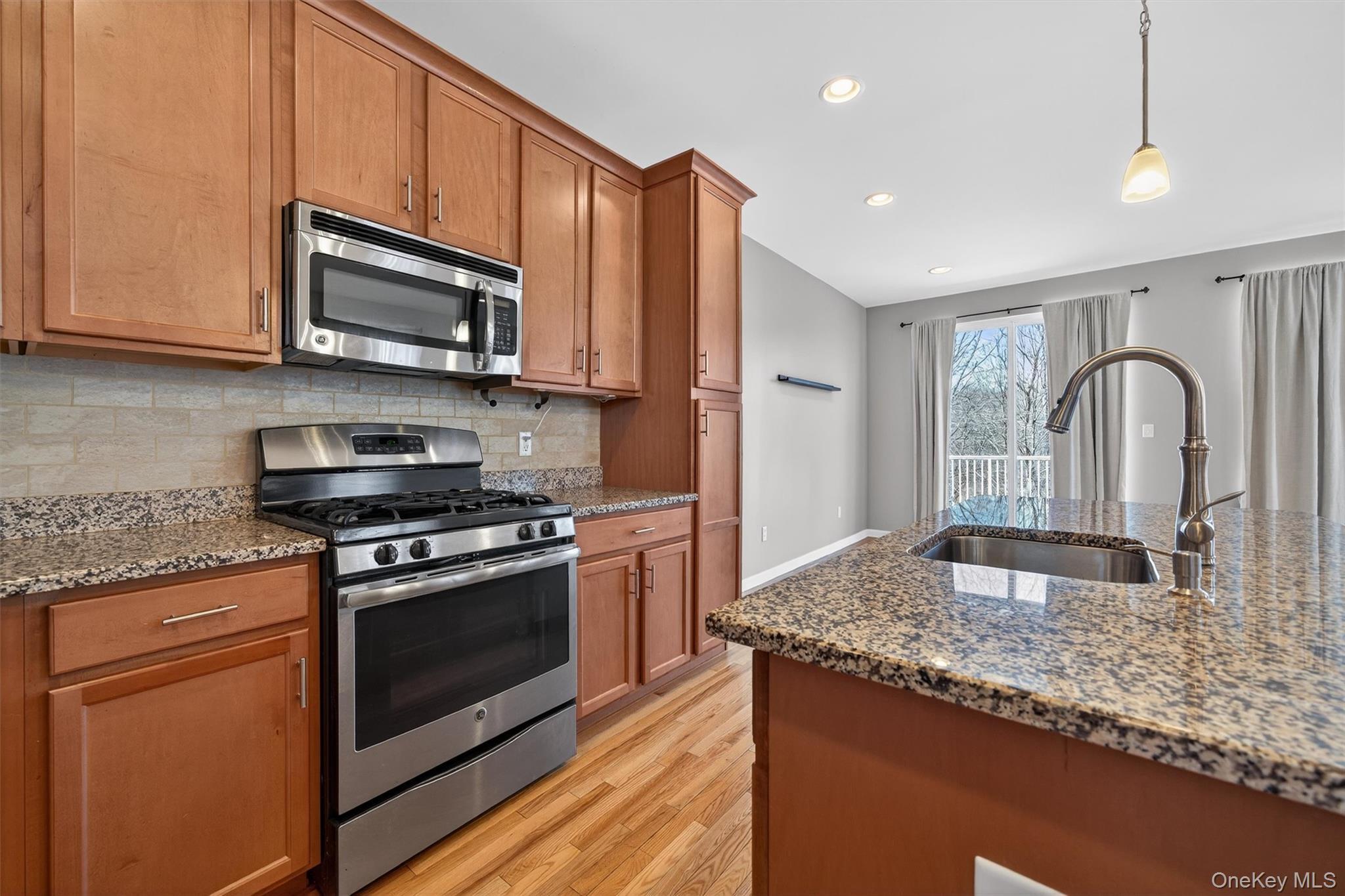 Single Family Meadow View  Orange County, NY 10940, MLS-934102-12