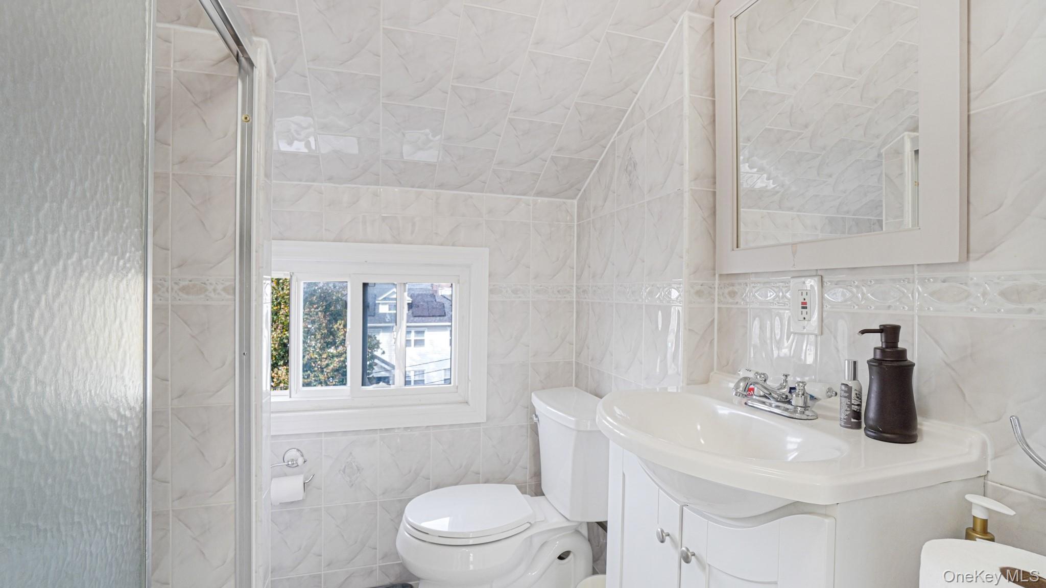 Single Family 212th Queens, NY 11428, MLS-934121-28