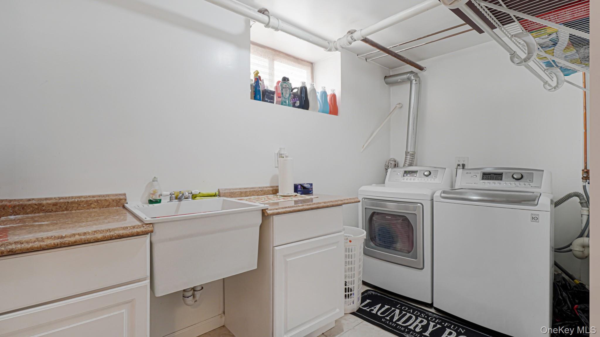 Single Family 212th Queens, NY 11428, MLS-934121-32