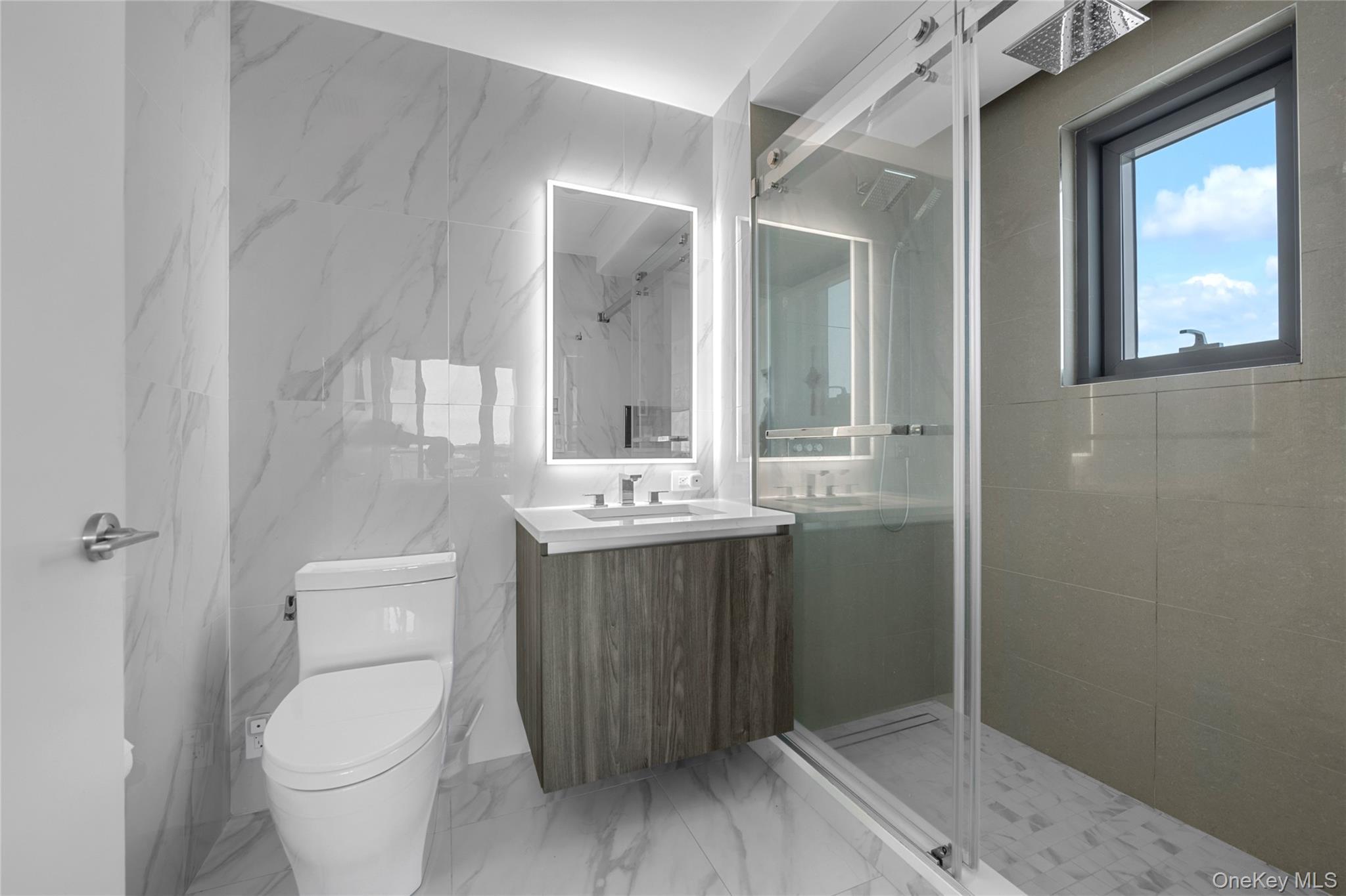 Condo 35th Ave  Queens, NY 11654, MLS-934126-10