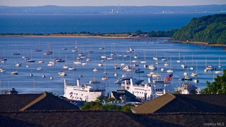 Single Family Liberty Suffolk County, NY 11777, MLS-934136-27