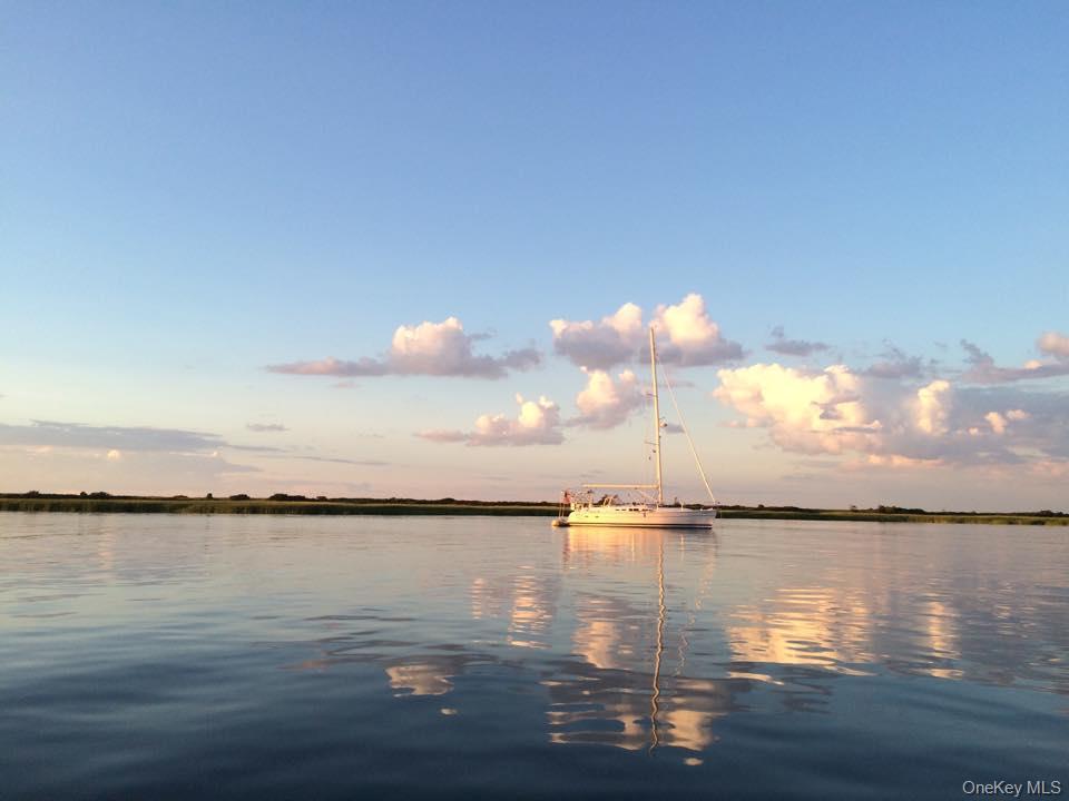 Single Family Liberty Suffolk County, NY 11777, MLS-934136-28