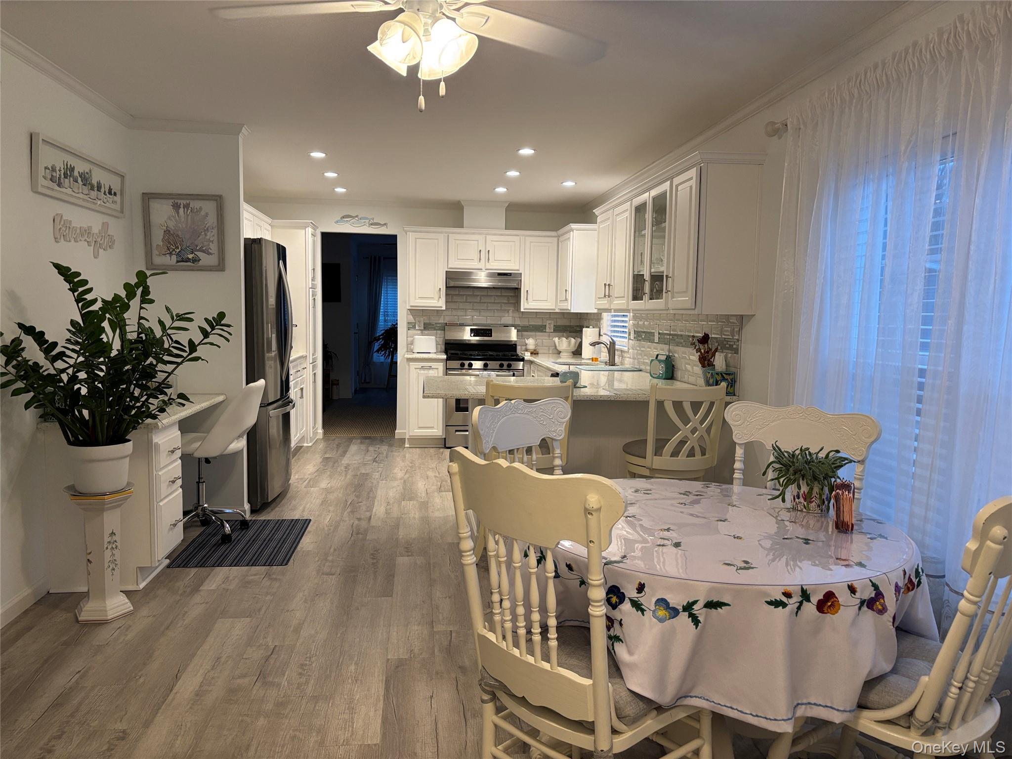 Single Family Forge Suffolk County, NY 11901, MLS-934144-10