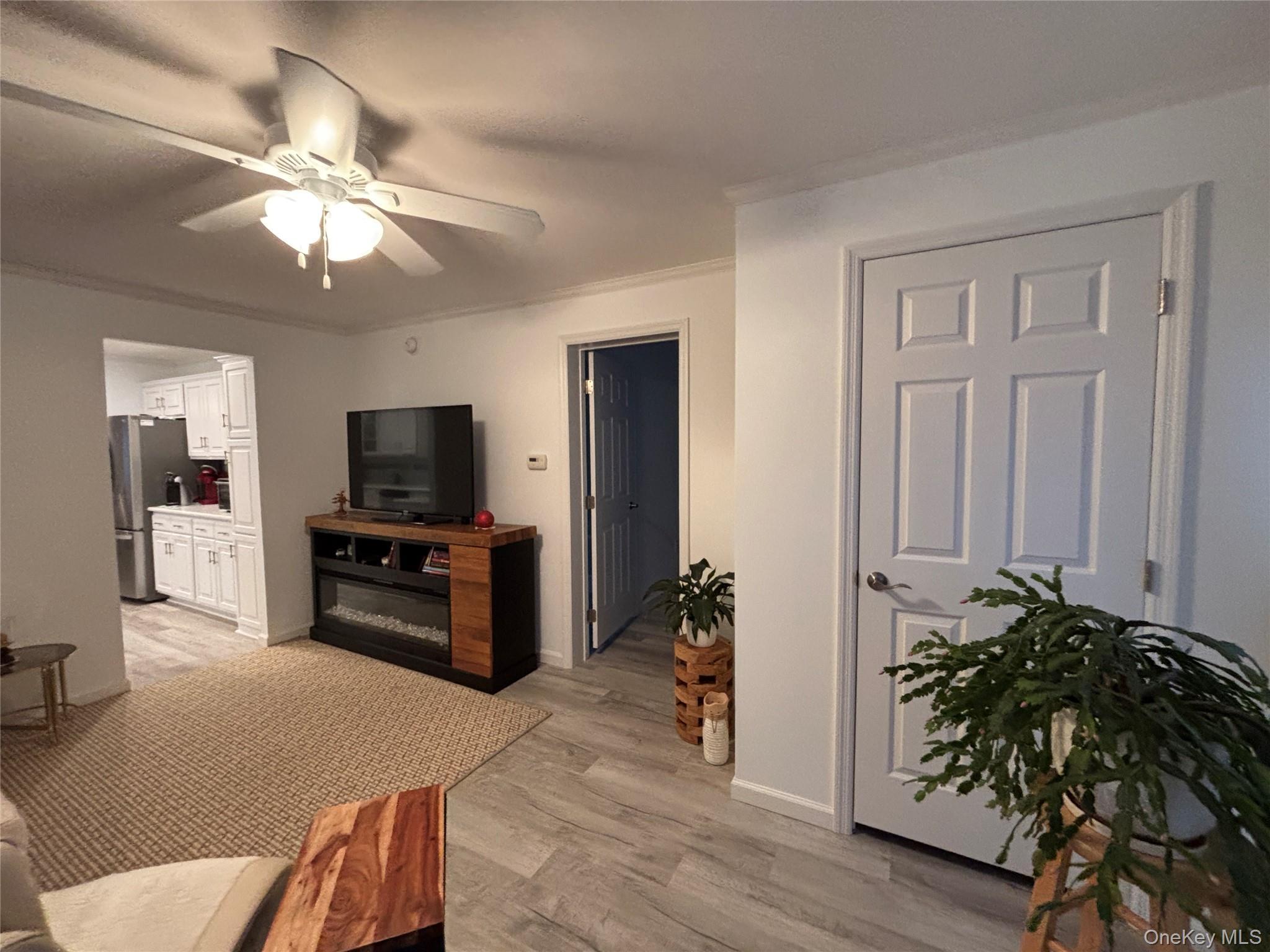 Single Family Forge Suffolk County, NY 11901, MLS-934144-25