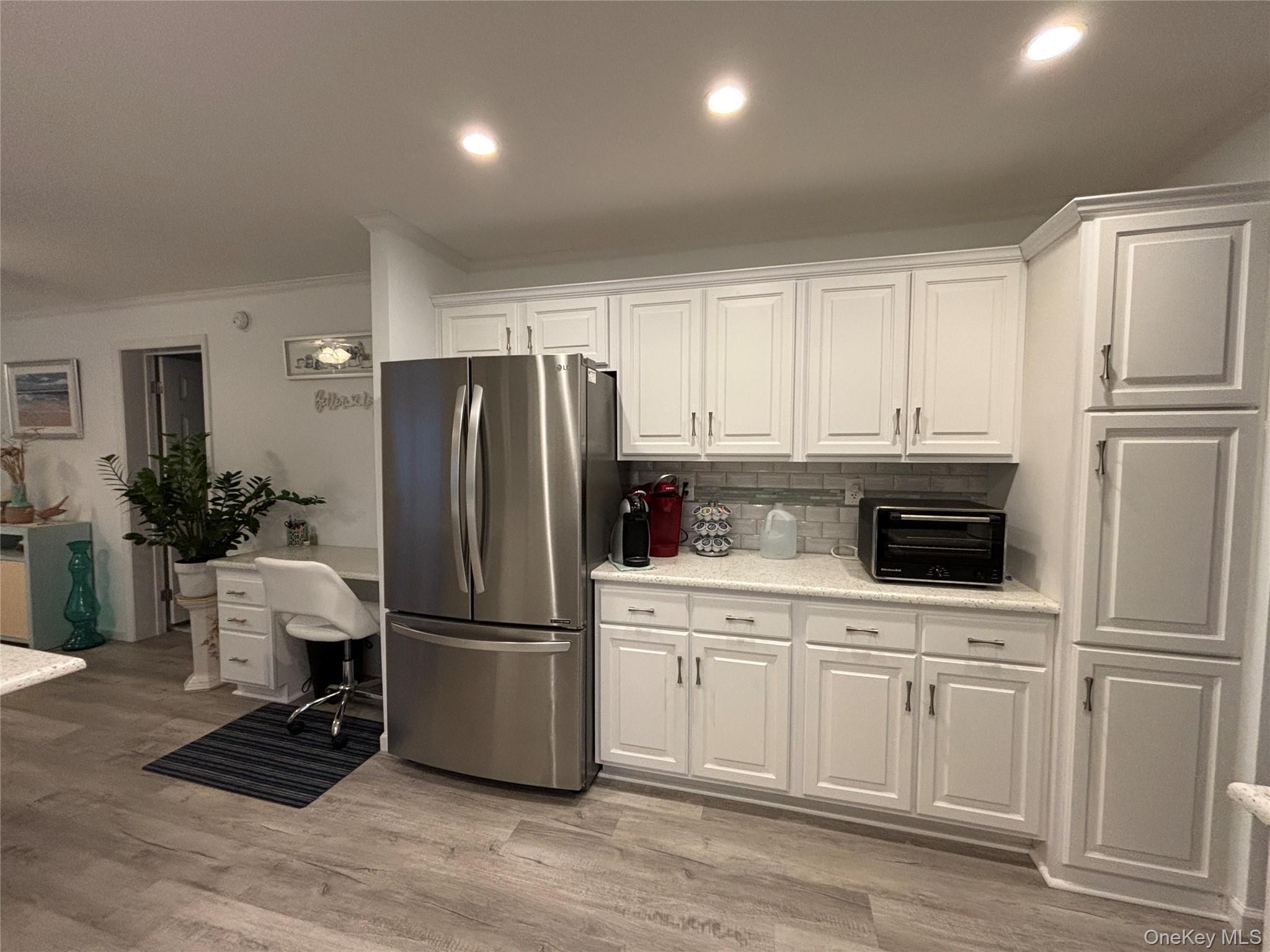 Single Family Forge Suffolk County, NY 11901, MLS-934144-8