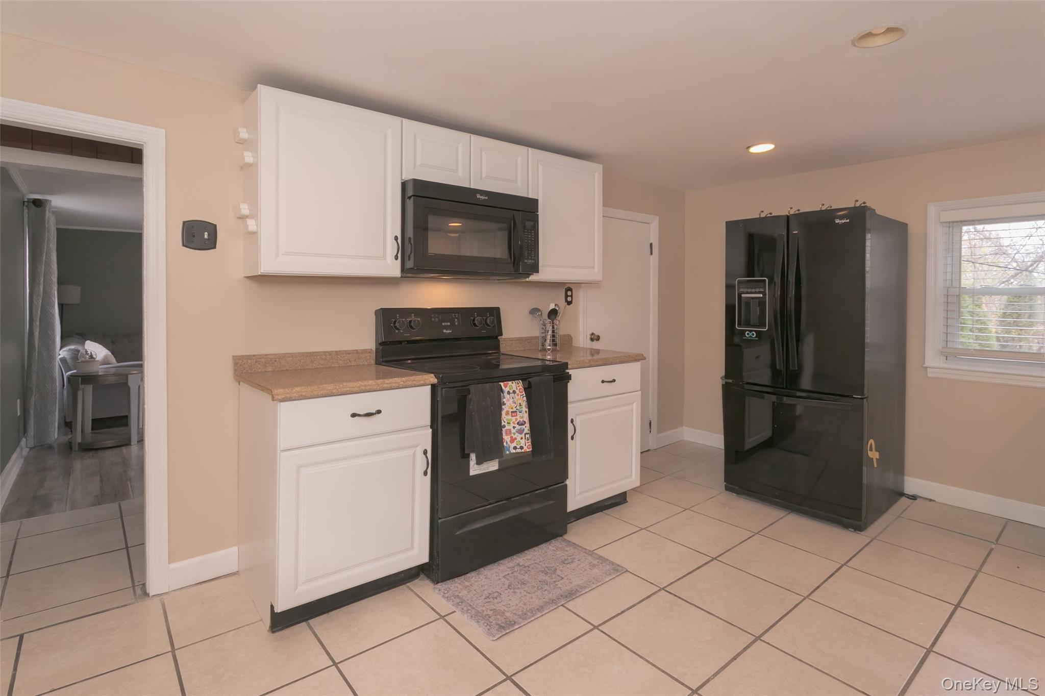 Single Family Hudson  Orange County, NY 10918, MLS-934146-10