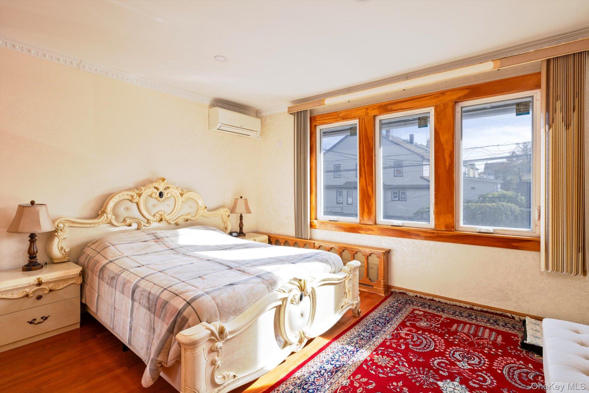 Single Family Hoover  Queens, NY 11435, MLS-934159-6