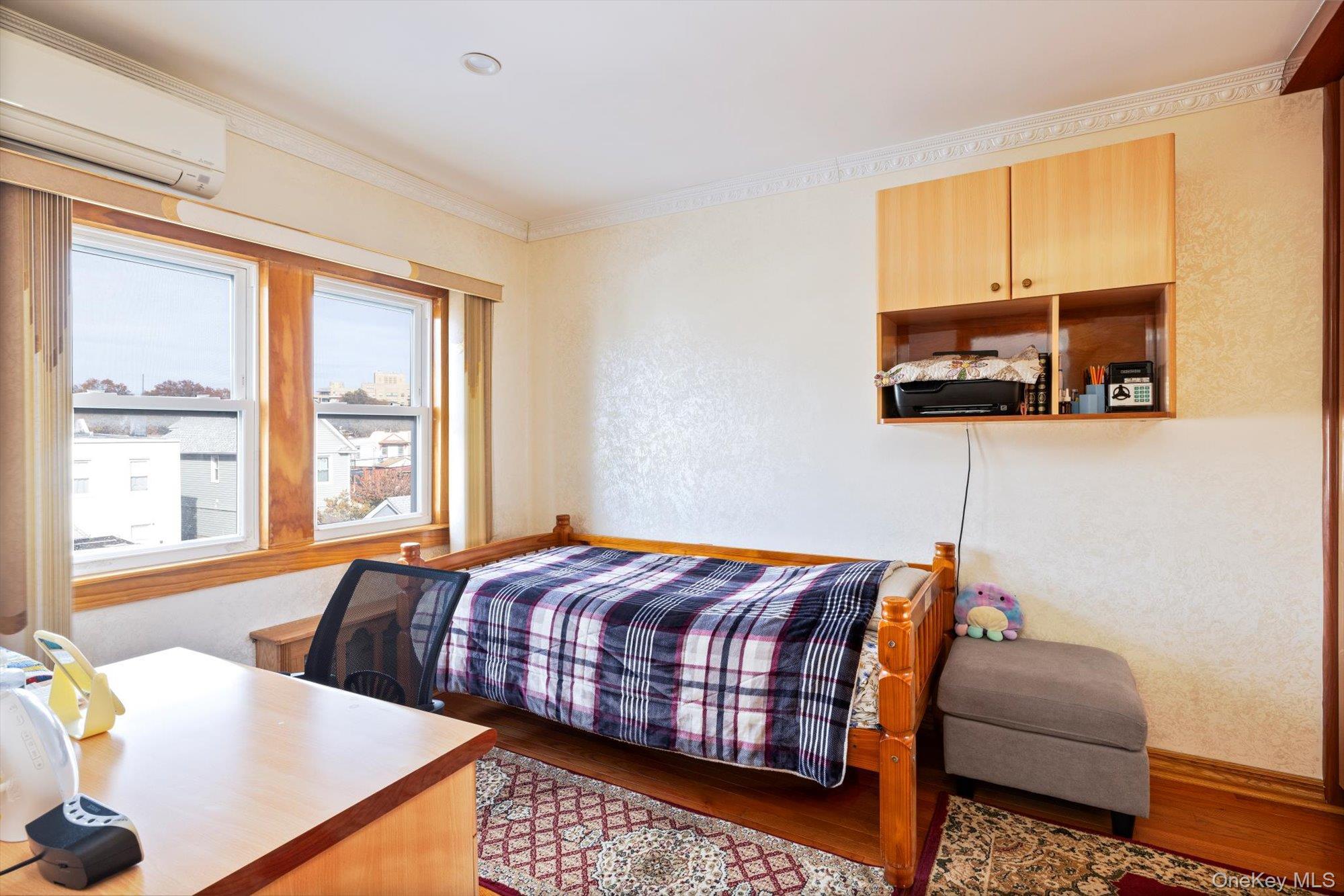 Single Family Hoover  Queens, NY 11435, MLS-934159-8