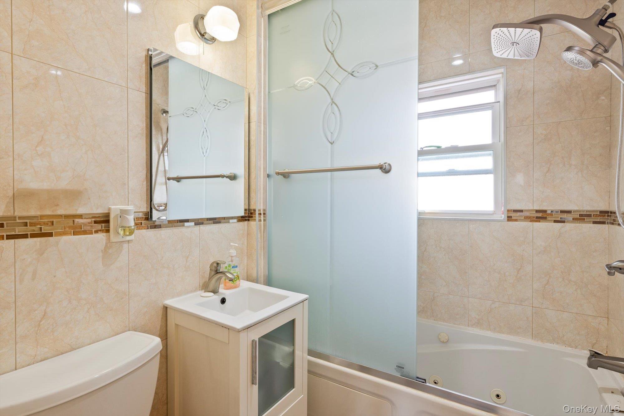 Single Family Hoover  Queens, NY 11435, MLS-934159-9