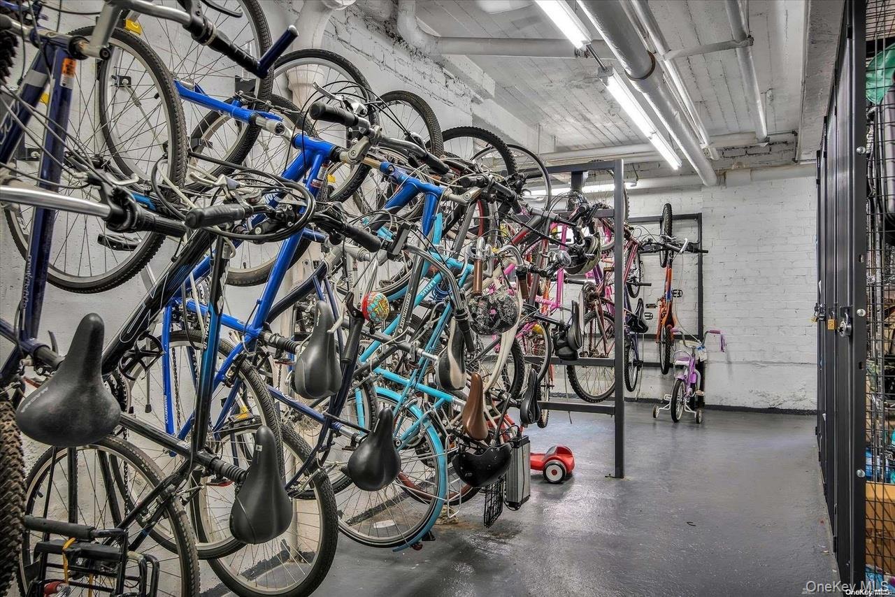 Single Family 78th Queens, NY 11372, MLS-934166-15