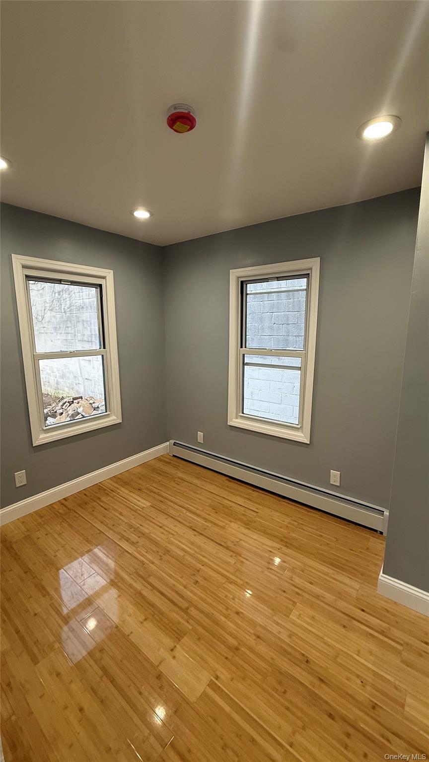 Single Family 195 Queens, NY 11412, MLS-934180-11