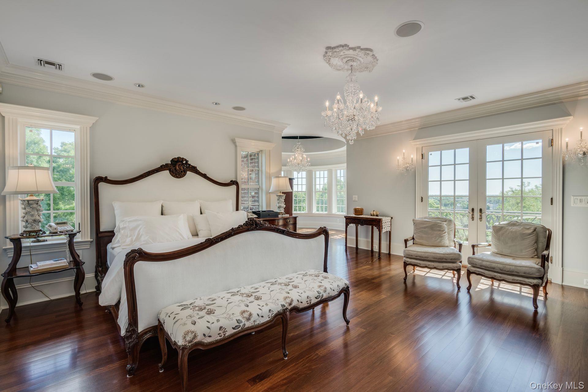 Single Family Gwynne Suffolk County, NY 11747, MLS-934191-21