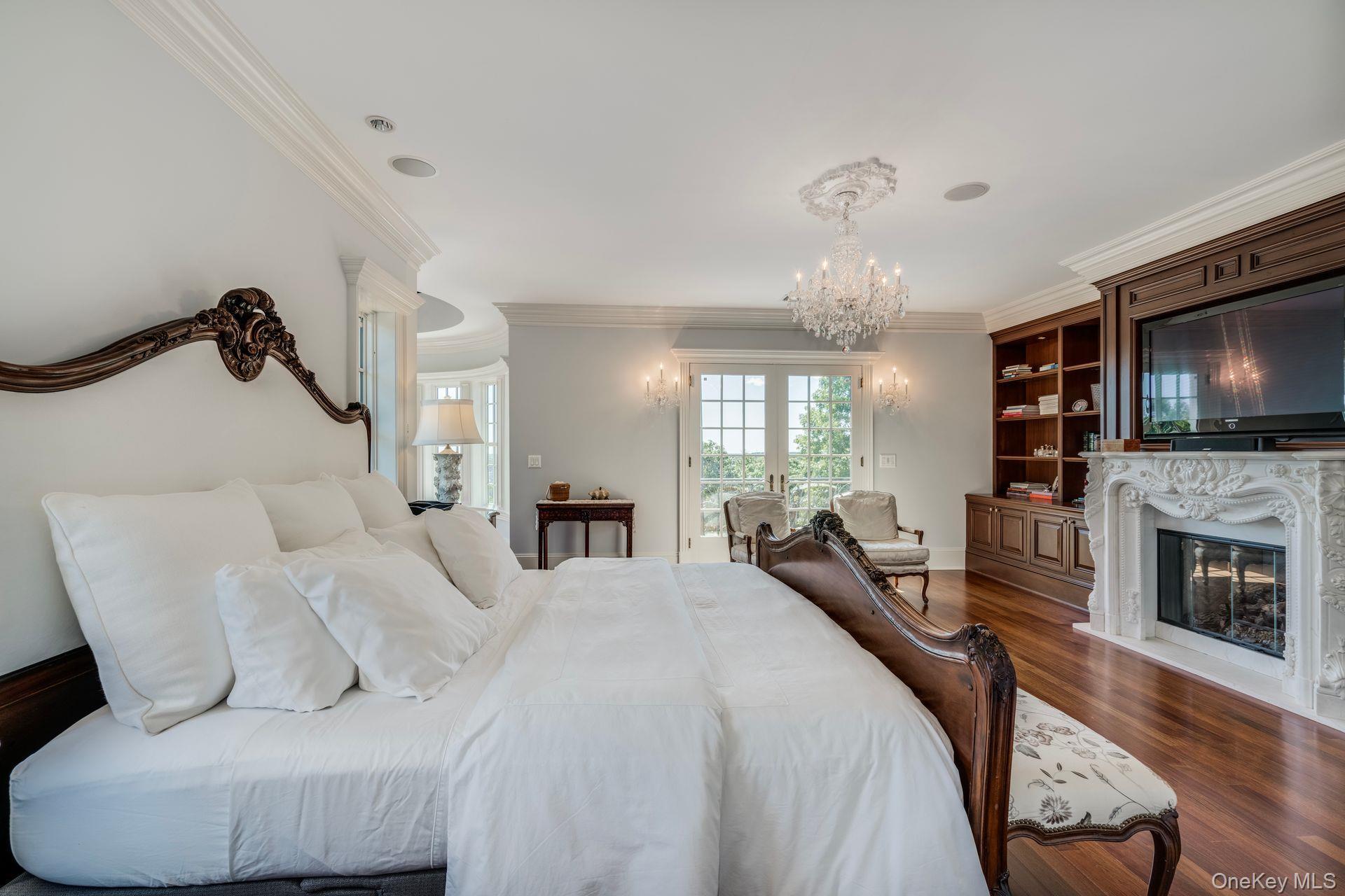 Single Family Gwynne Suffolk County, NY 11747, MLS-934191-22