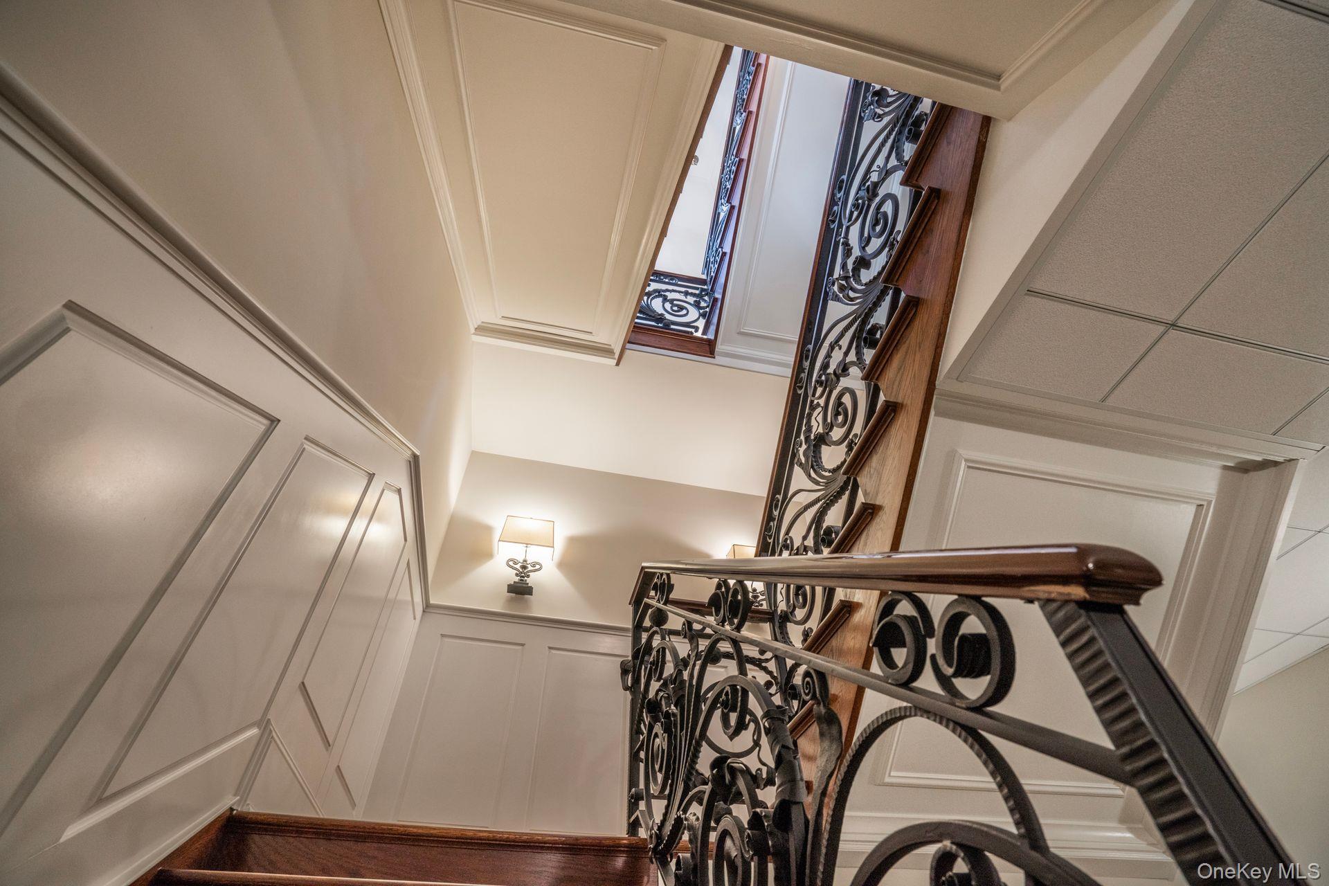 Single Family Gwynne Suffolk County, NY 11747, MLS-934191-33