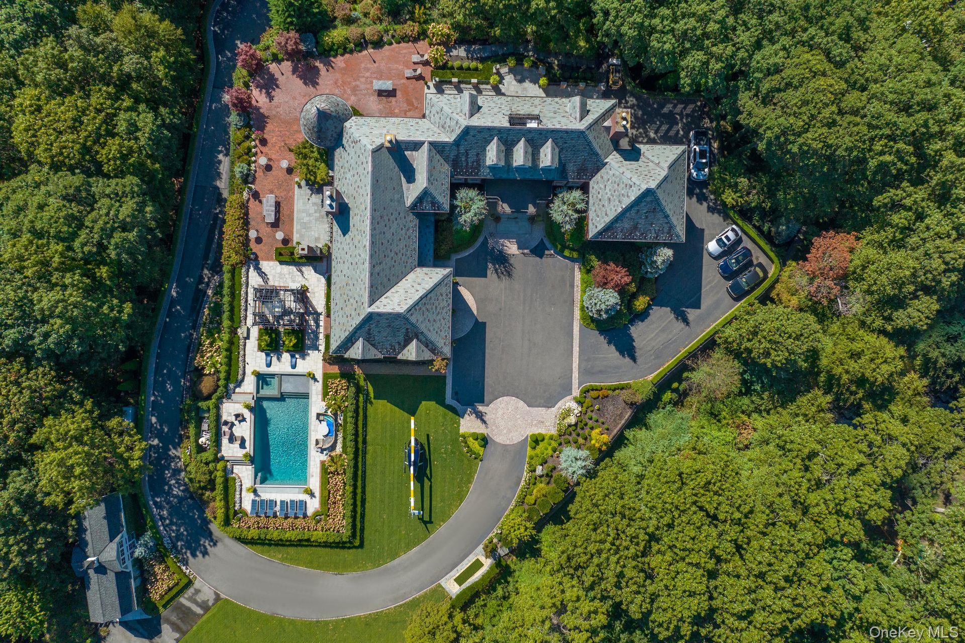 Single Family Gwynne Suffolk County, NY 11747, MLS-934191-4