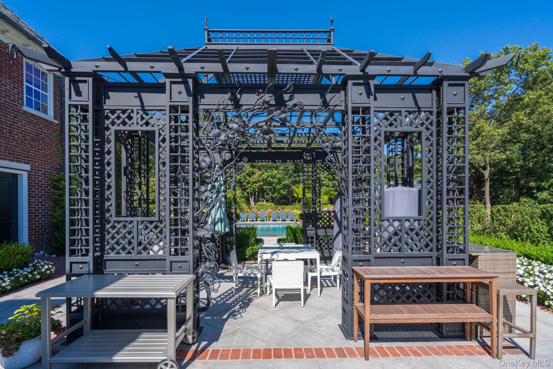 Single Family Gwynne Suffolk County, NY 11747, MLS-934191-47