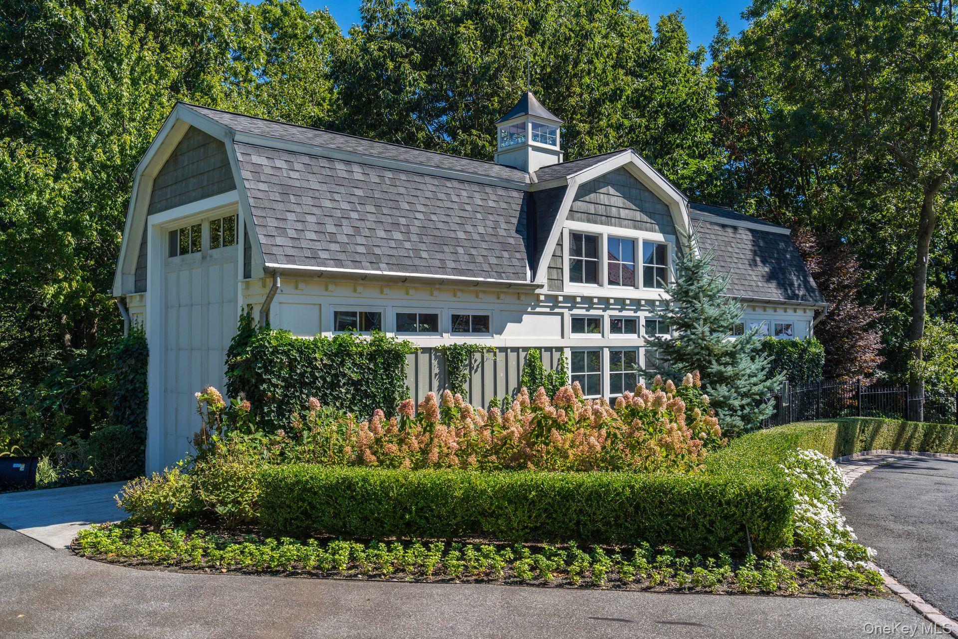 Single Family Gwynne  Suffolk County, NY 11747, MLS-934191-48