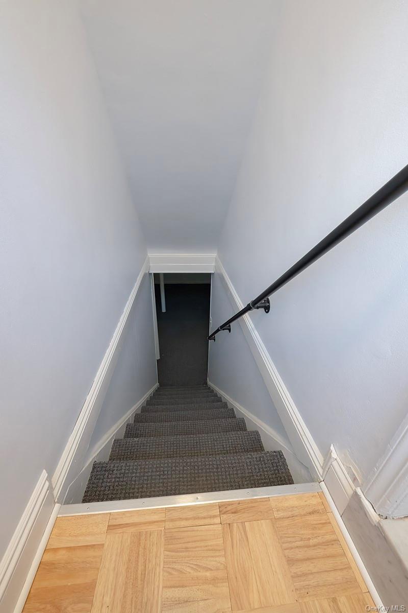 Single Family Windsor  Nassau County, NY 11572, MLS-934210-16