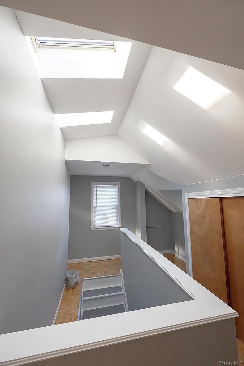 Single Family Windsor  Nassau County, NY 11572, MLS-934210-22