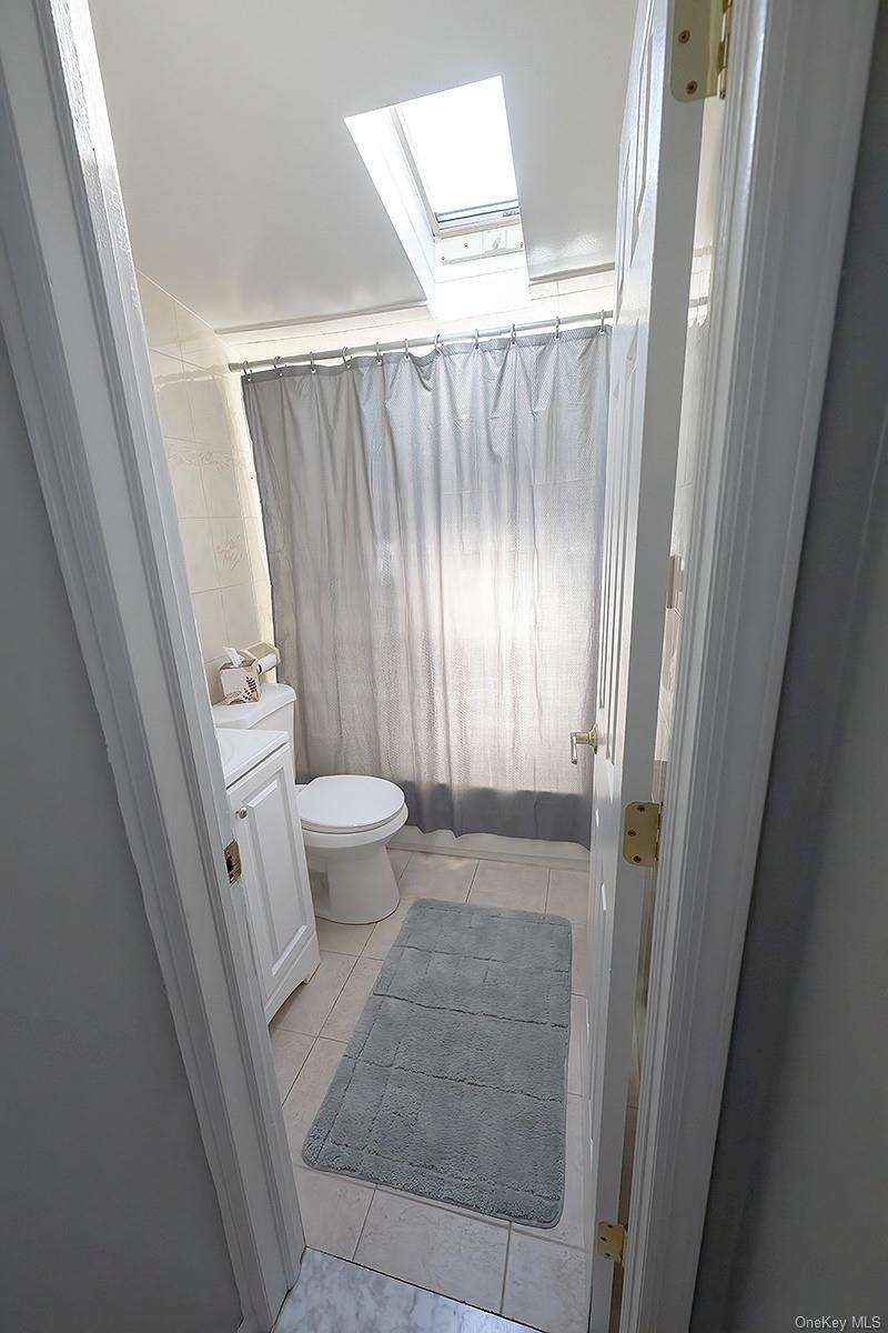 Single Family Windsor  Nassau County, NY 11572, MLS-934210-23