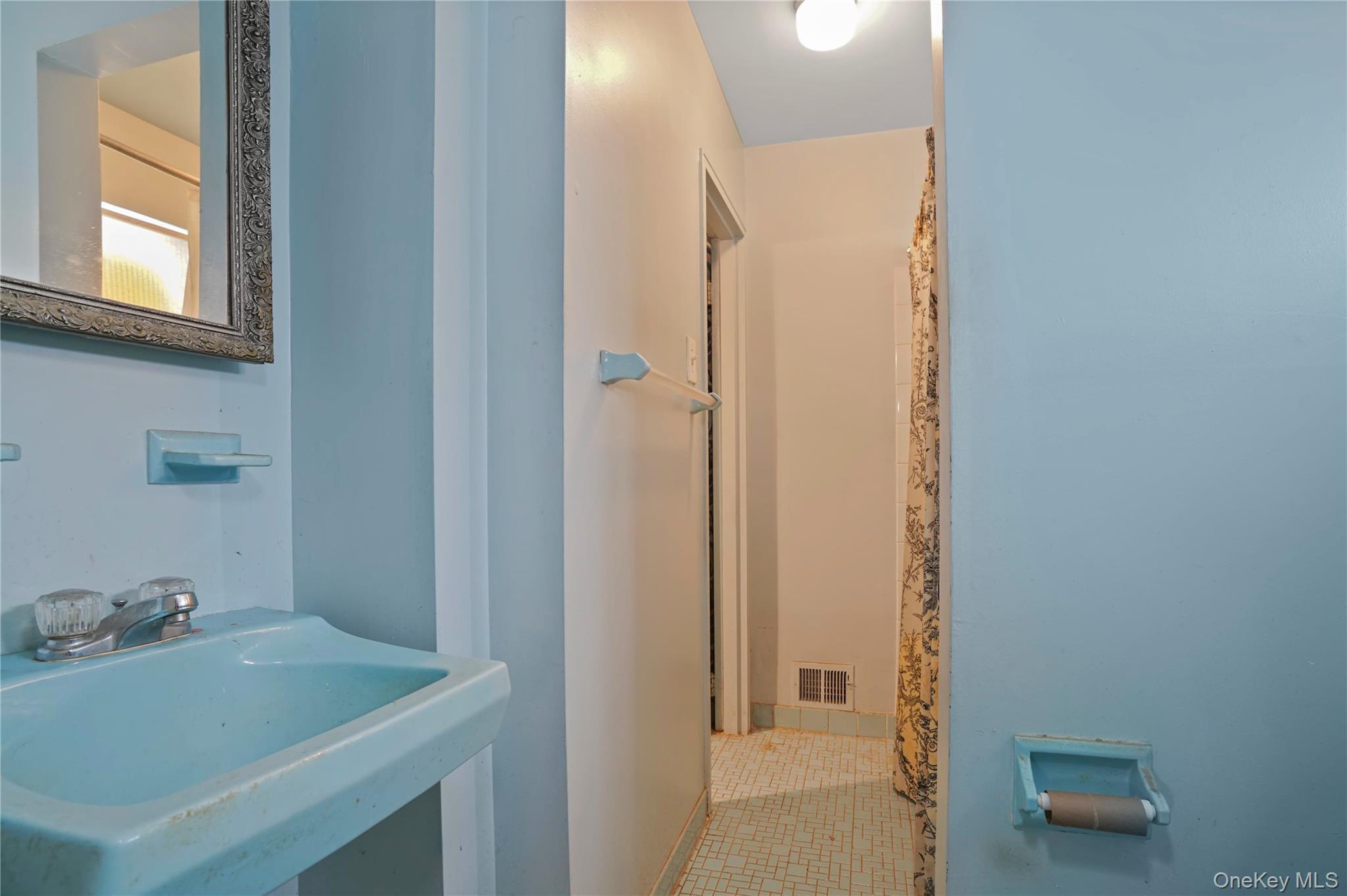 Single Family 83rd Queens, NY 11414, MLS-934249-14