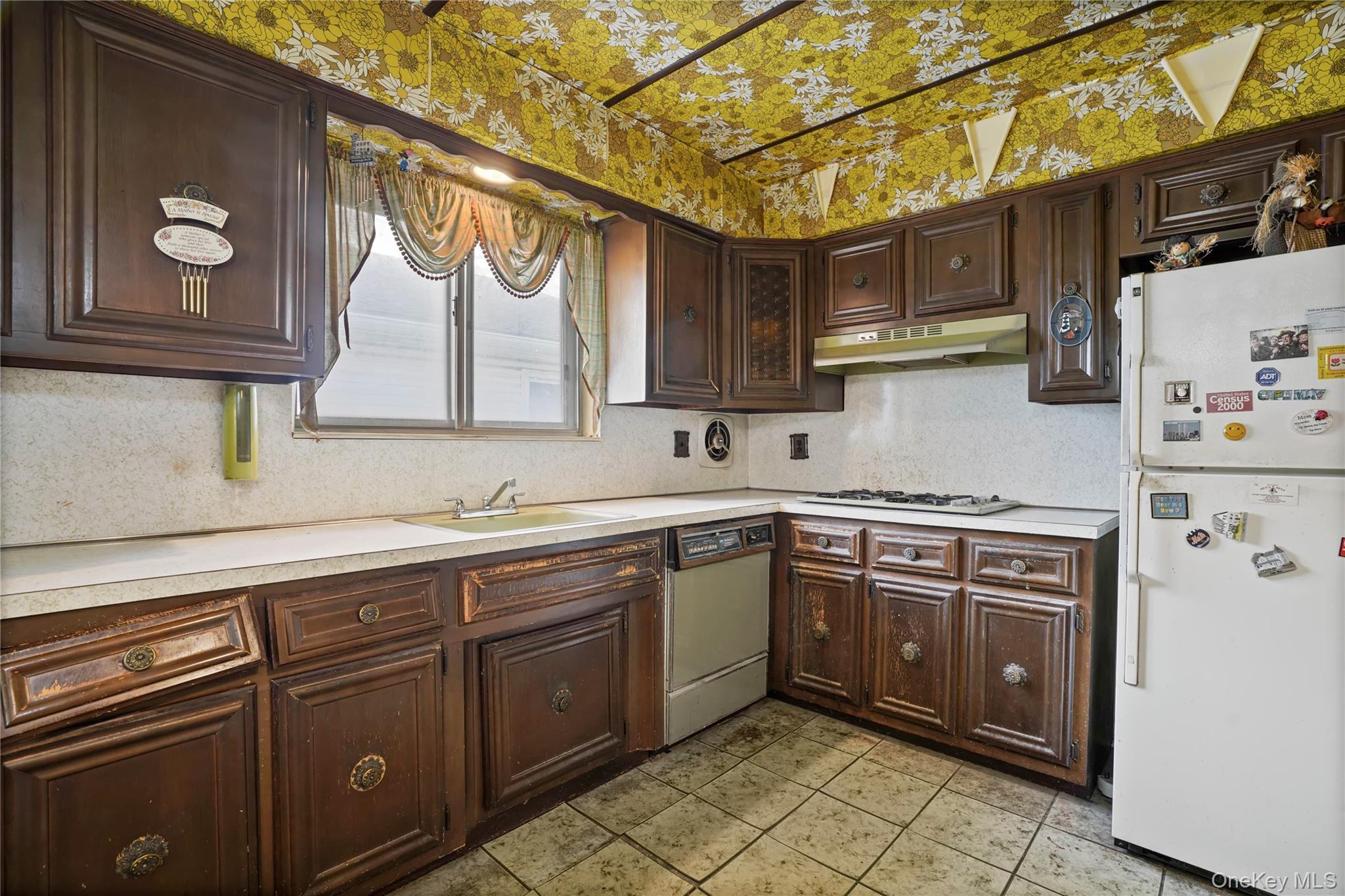 Single Family 83rd Queens, NY 11414, MLS-934249-29