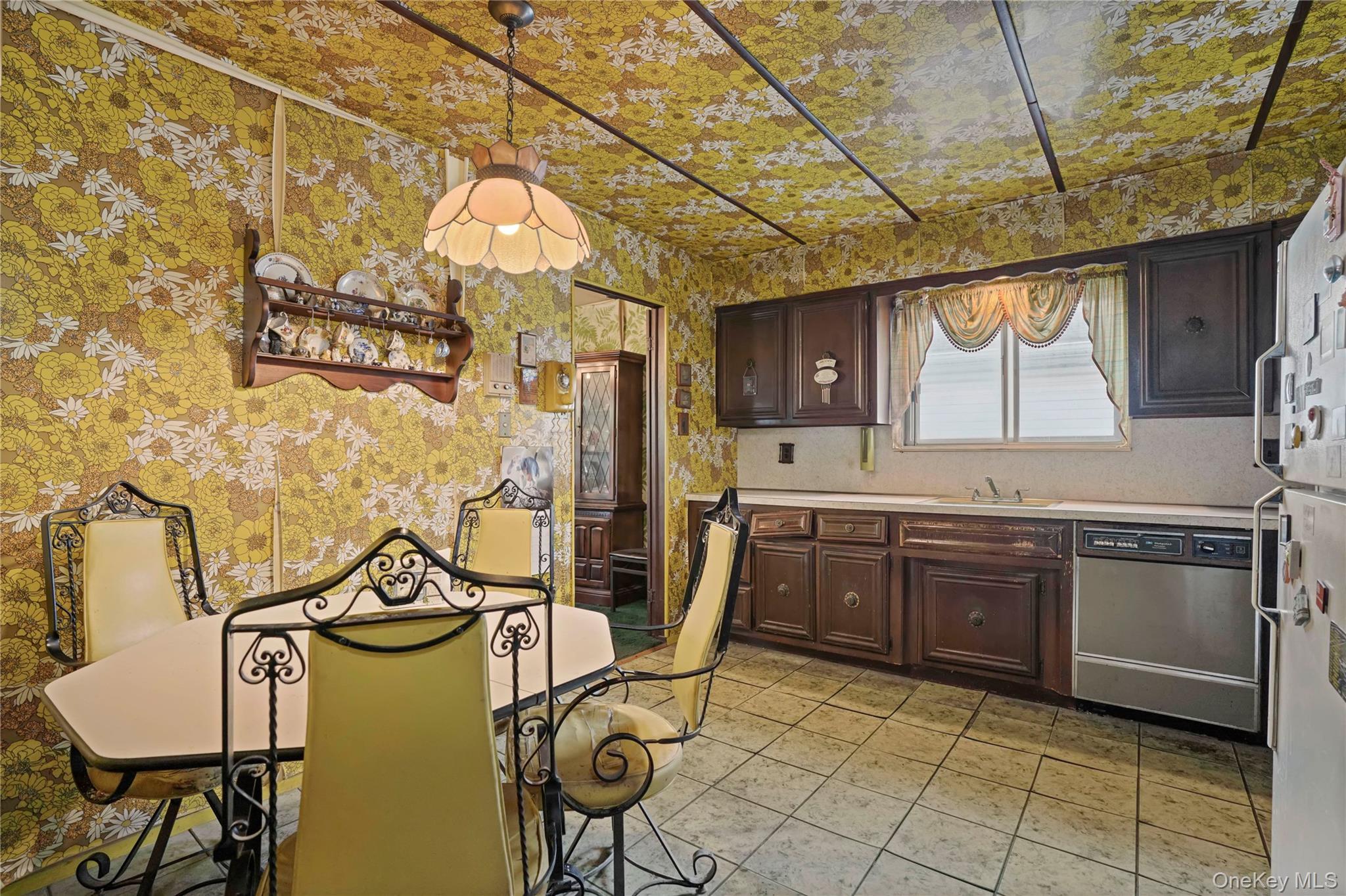 Single Family 83rd Queens, NY 11414, MLS-934249-31