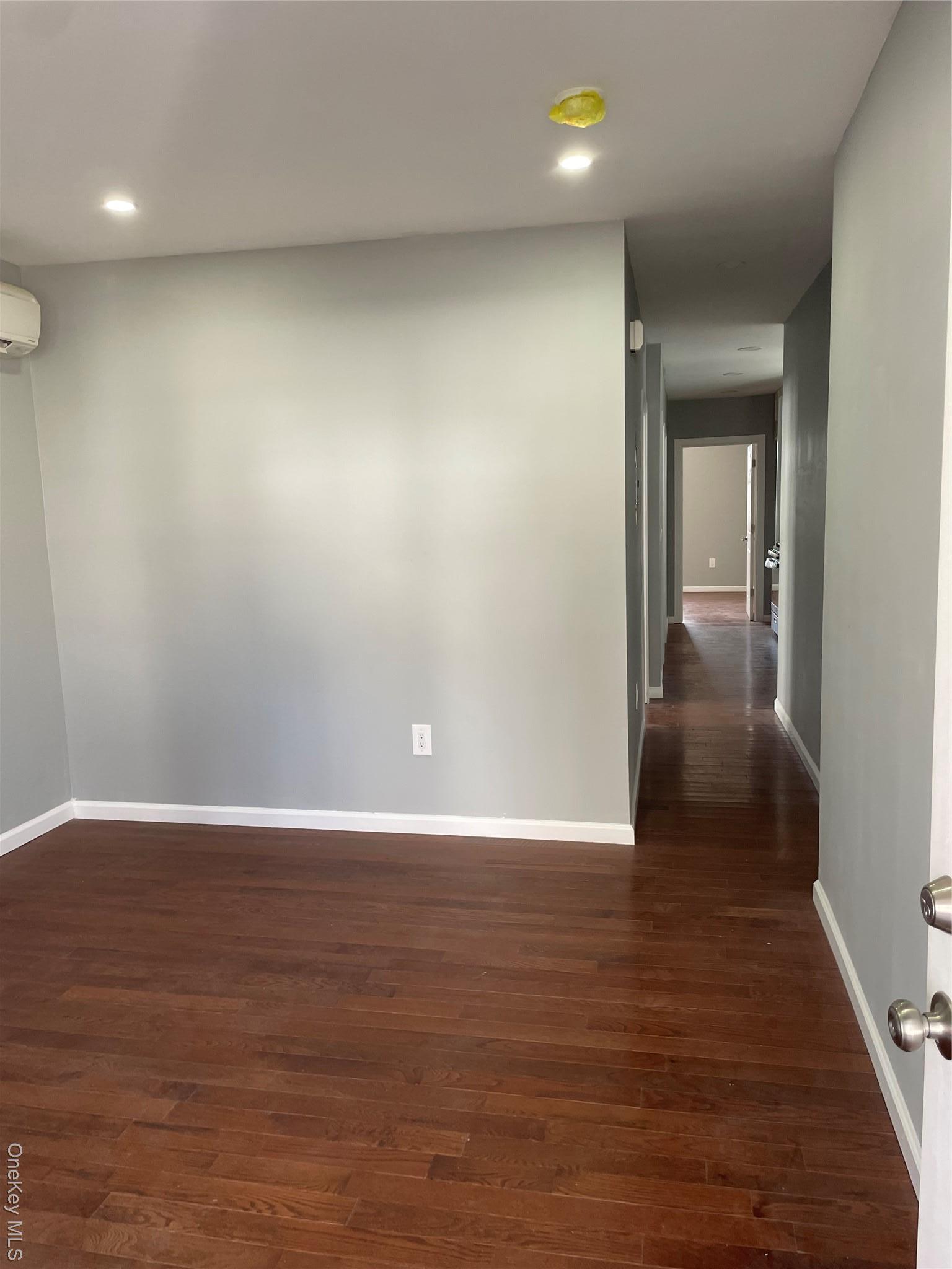 Single Family Sutter  Queens, NY 11420, MLS-934274-4